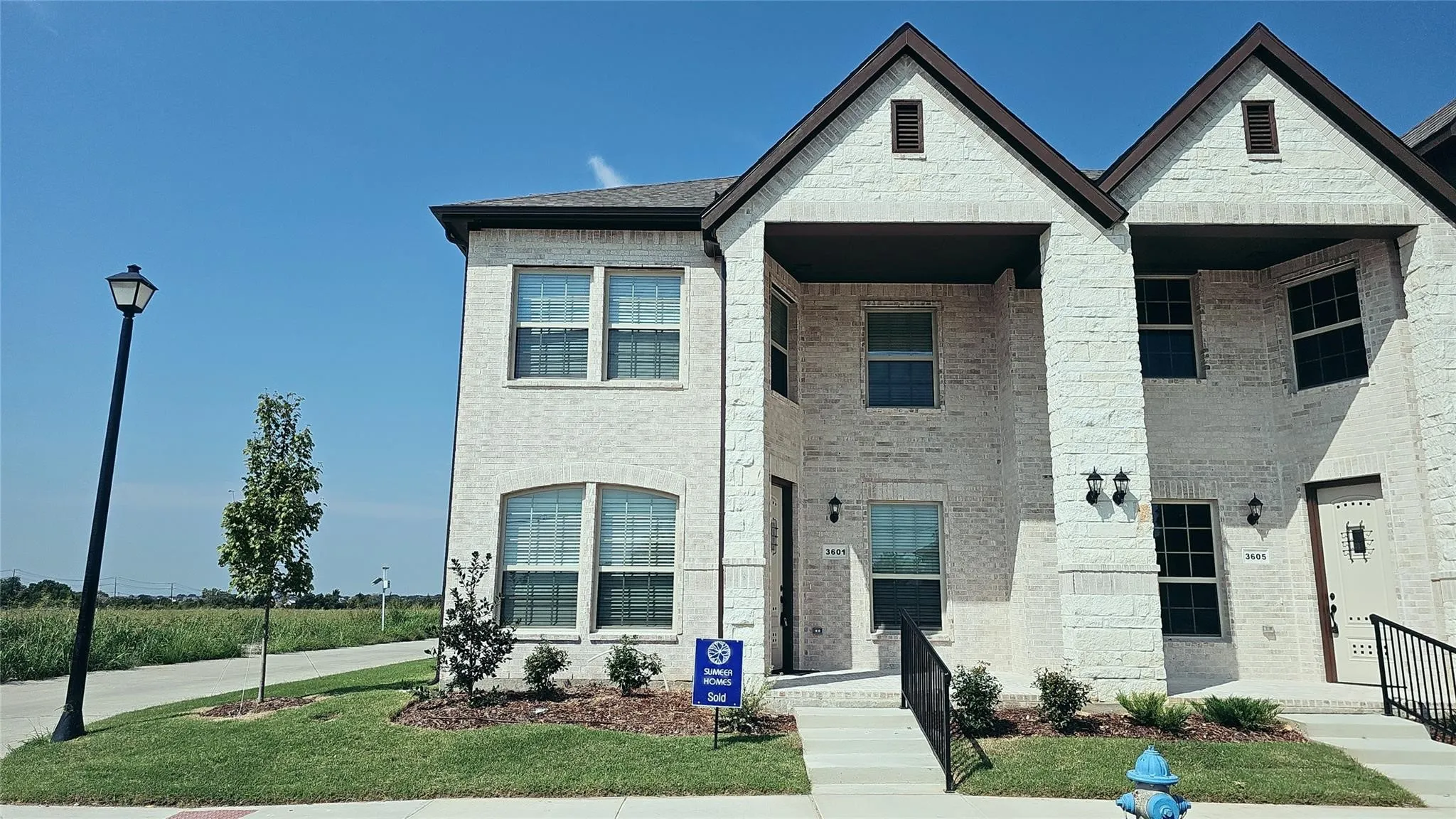 Townhouse For Sale in Dallas County , 3601 Geoffrey Trail, Rowlett, Texas 75088, 3 Bedroom, 3 Bathroom, 2 Garage spaces, 1,719 Sqft, built in 2024, mls#21334935, Real Estate Agent in Rowlett, Homes For Sale in Dallas county, Homes For Sale in Rowlett, Realtor in Rowlett Texas, Real Estate Brokerage Independent Realty Texas, Luminita Cordes Realtor