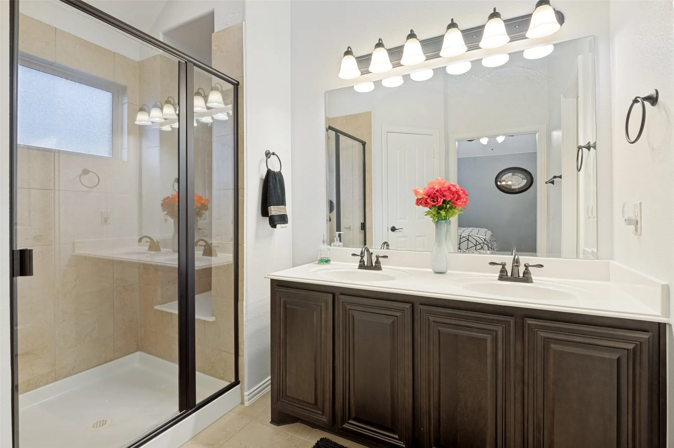 2nd primary bath
