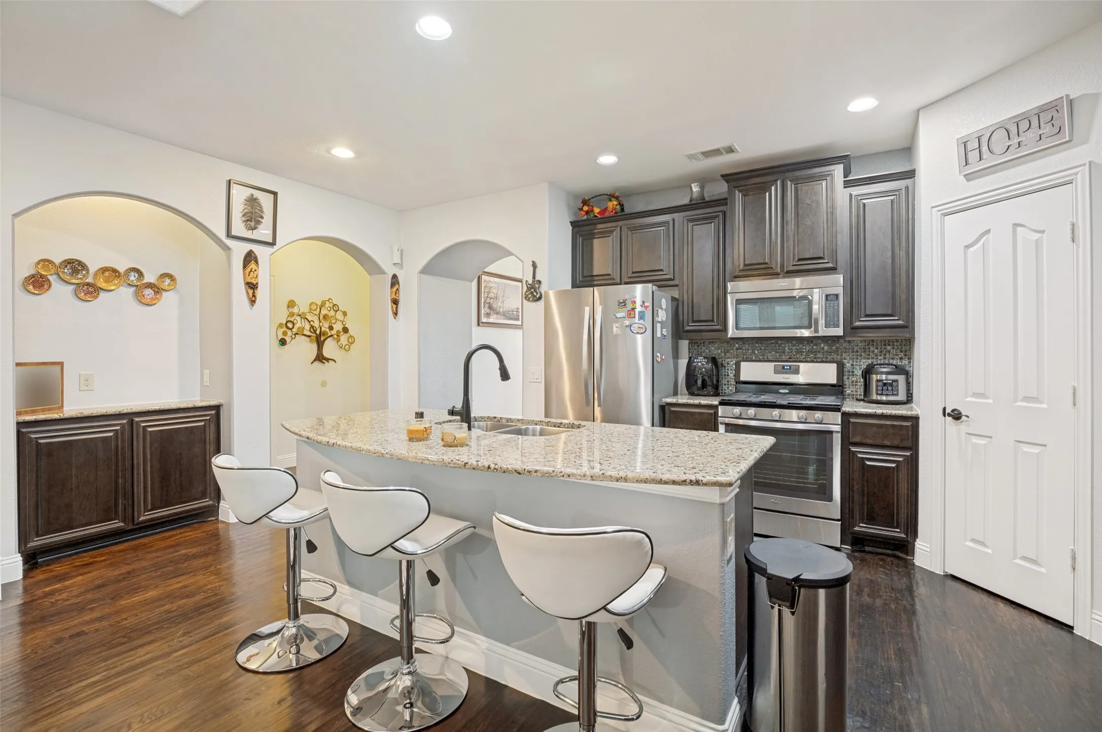 Single Family Residence For Sale in Tarrant County , 2311 Tawny Owl Road, Grand Prairie, Texas 75052, 4 Bedroom, 4 Bathroom, 3 Garage spaces, 3,010 Sqft, built in 2013, mls#21333872, Real Estate Agent in Grand Prairie, Homes For Sale in Tarrant county, Homes For Sale in Grand Prairie, Realtor in Grand Prairie Texas, Real Estate Brokerage Independent Realty Texas, Luminita Cordes Realtor