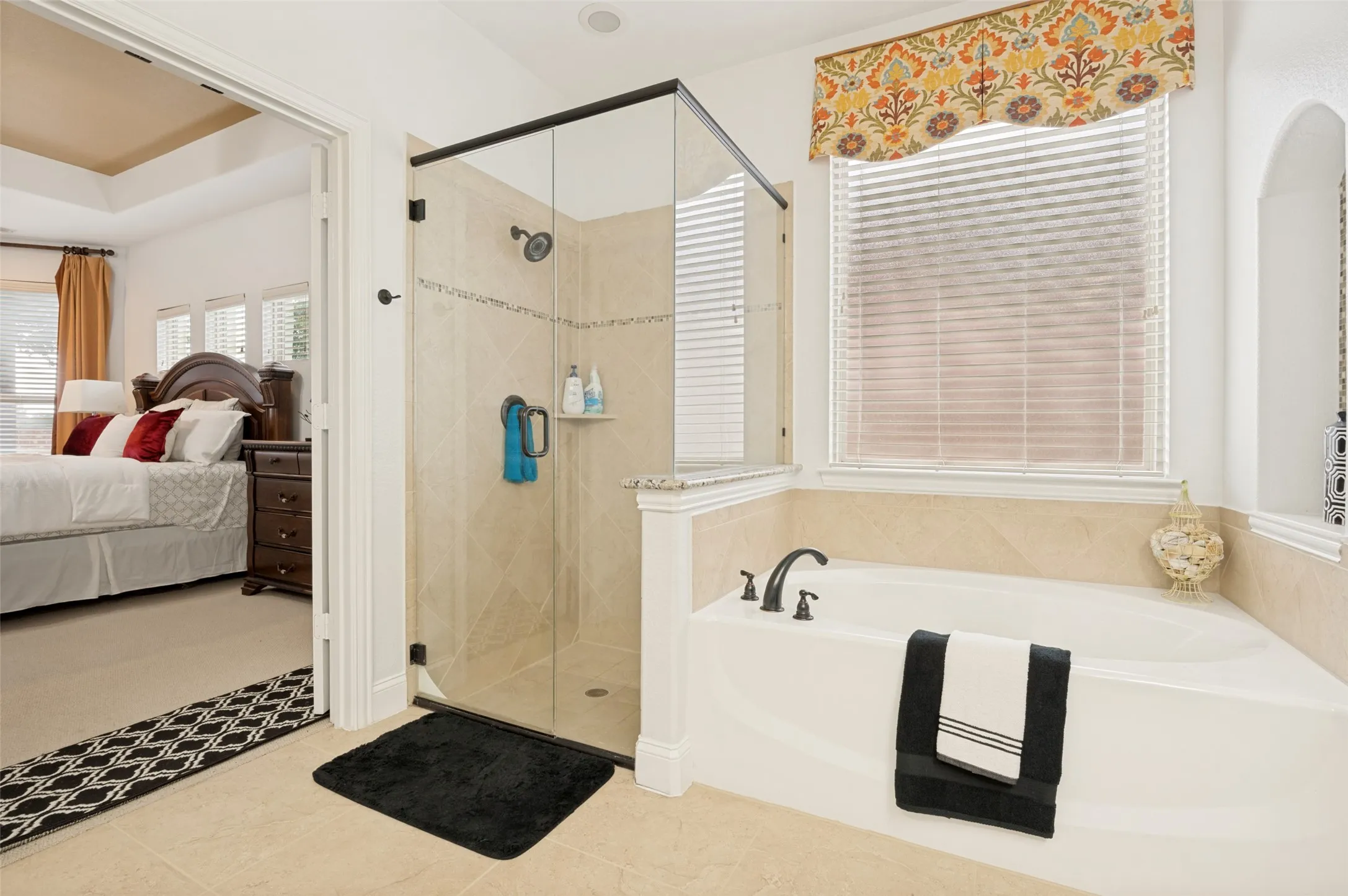 Single Family Residence For Sale in Tarrant County , 2311 Tawny Owl Road, Grand Prairie, Texas 75052, 4 Bedroom, 4 Bathroom, 3 Garage spaces, 3,010 Sqft, built in 2013, mls#21333872, Real Estate Agent in Grand Prairie, Homes For Sale in Tarrant county, Homes For Sale in Grand Prairie, Realtor in Grand Prairie Texas, Real Estate Brokerage Independent Realty Texas, Luminita Cordes Realtor