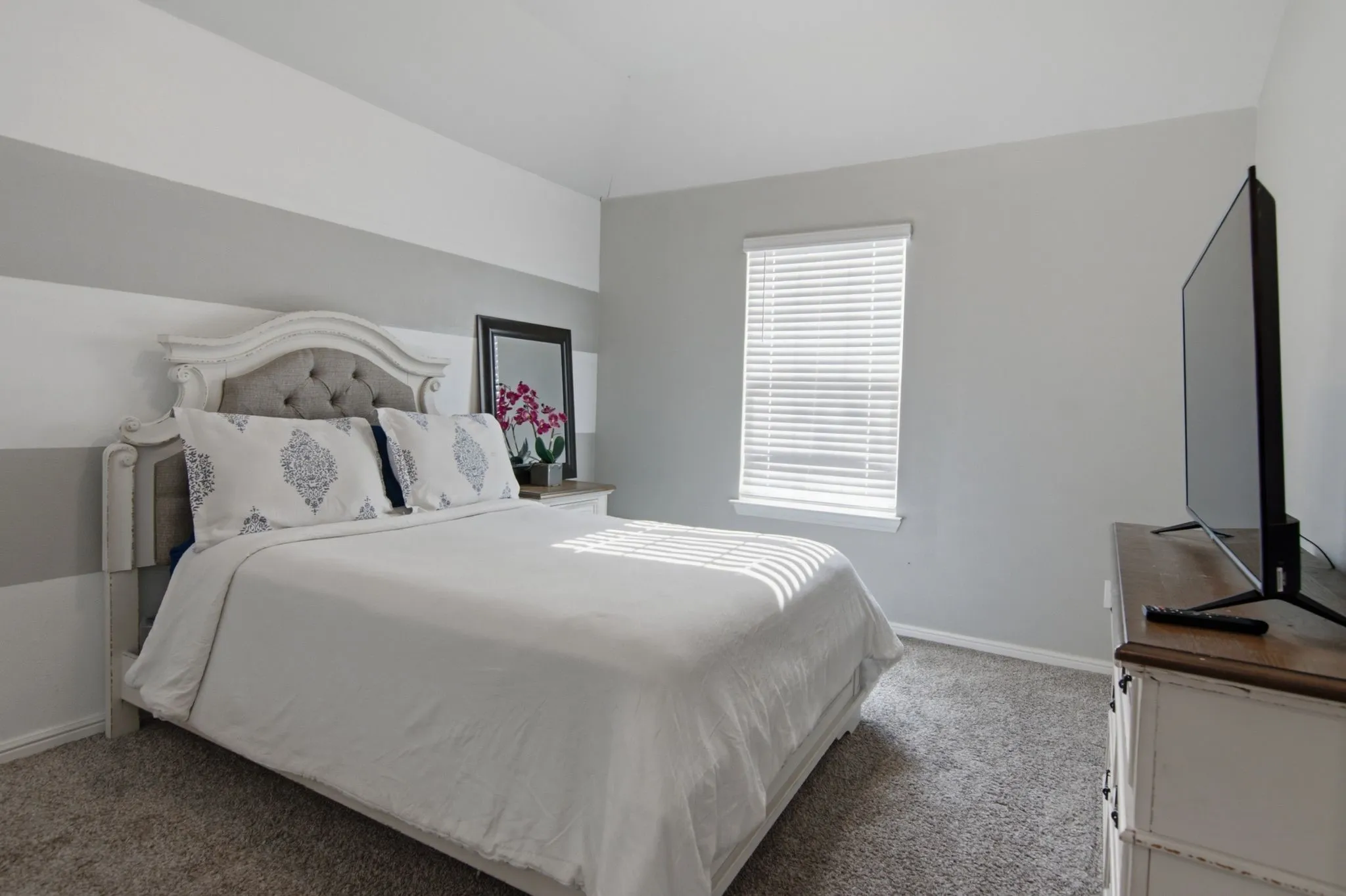 Single Family Residence For Sale in Tarrant County , 9736 Snowbell Lane, Fort Worth, Texas 76036, 5 Bedrooms, 2 Bathrooms, 2 Garage spaces, 2,127 Sqft, built in 2020, Price $349,999, mls#21300359, Real Estate Agent in Fort Worth, Homes For Sale in Tarrant county, Homes For Sale in Fort Worth, Realtor in Fort Worth Texas, Real Estate Brokerage Independent Realty Texas, Luminita Cordes Realtor