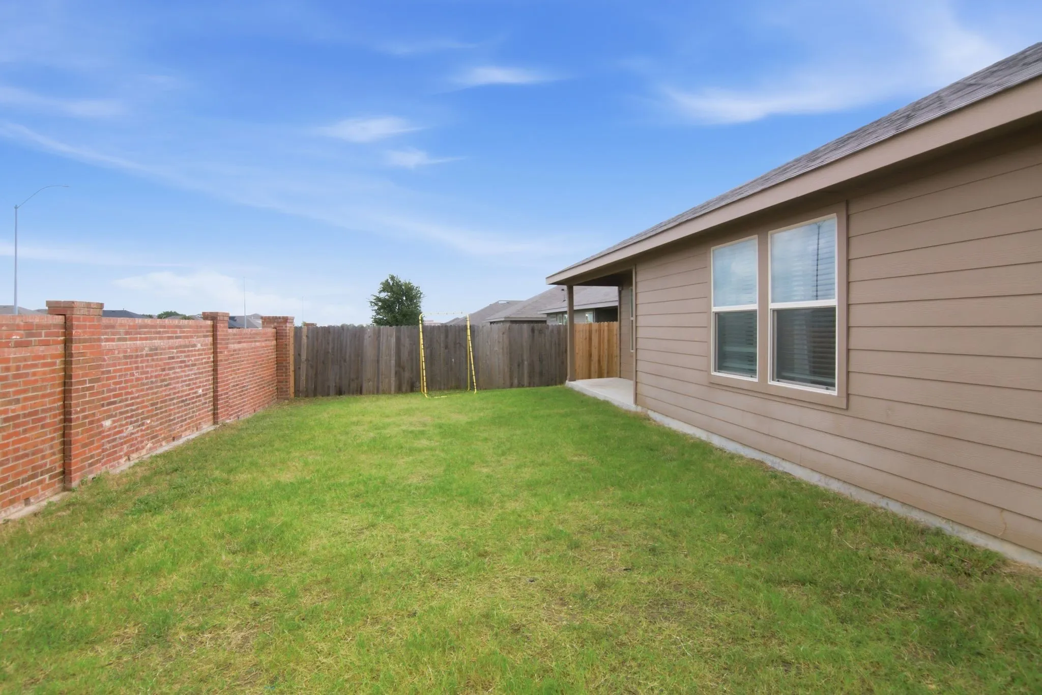 Single Family Residence For Sale in Tarrant County , 9736 Snowbell Lane, Fort Worth, Texas 76036, 5 Bedrooms, 2 Bathrooms, 2 Garage spaces, 2,127 Sqft, built in 2020, Price $349,999, mls#21300359, Real Estate Agent in Fort Worth, Homes For Sale in Tarrant county, Homes For Sale in Fort Worth, Realtor in Fort Worth Texas, Real Estate Brokerage Independent Realty Texas, Luminita Cordes Realtor