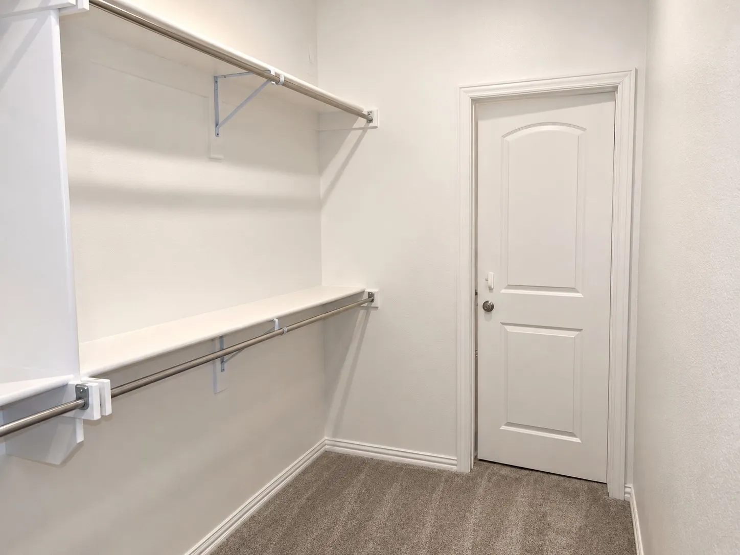 Single Family Residence For Sale in Collin County , 262 Little Bridge Drive, Lavon, Texas 75166, 4 Bedroom, 3 Bathroom, 2 Garage spaces, 2,520 Sqft, built in 2023, mls#21334943, Real Estate Agent in Lavon, Homes For Sale in Collin county, Homes For Sale in Lavon, Realtor in Lavon Texas, Real Estate Brokerage Independent Realty Texas, Luminita Cordes Realtor
