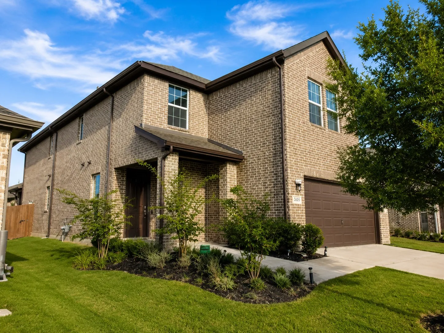 Single Family Residence For Sale in Collin County , 262 Little Bridge Drive, Lavon, Texas 75166, 4 Bedroom, 3 Bathroom, 2 Garage spaces, 2,520 Sqft, built in 2023, mls#21334943, Real Estate Agent in Lavon, Homes For Sale in Collin county, Homes For Sale in Lavon, Realtor in Lavon Texas, Real Estate Brokerage Independent Realty Texas, Luminita Cordes Realtor