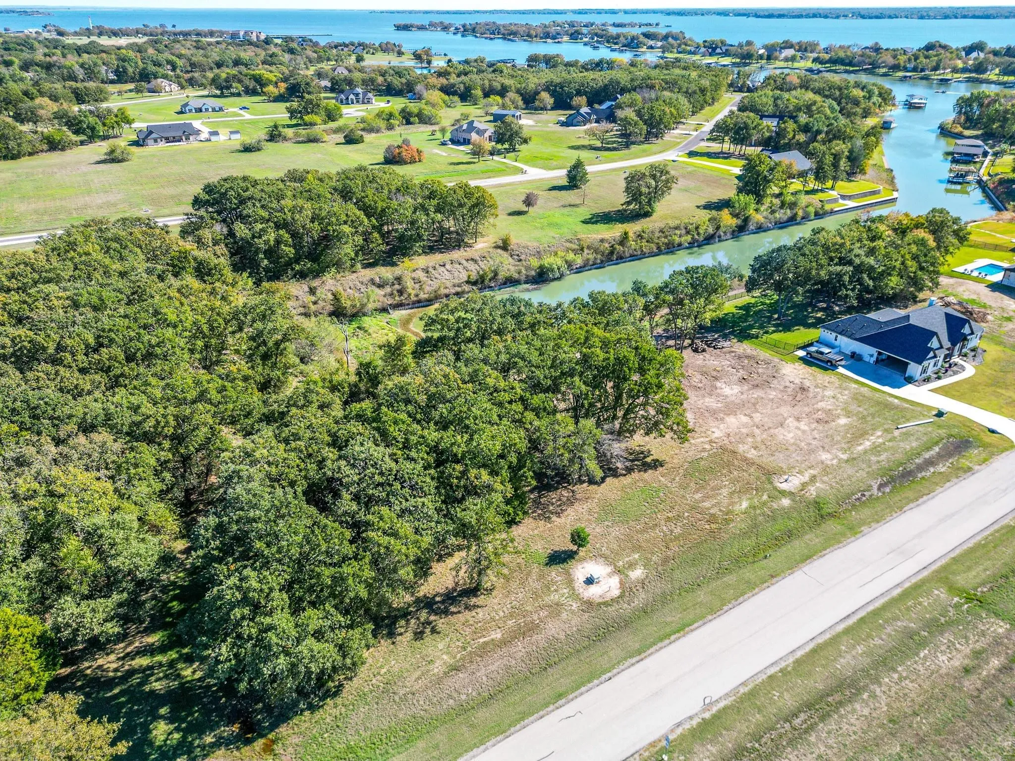 Unimproved Land For Sale in Navarro County , Lot 411 Sailboat Drive, Corsicana, Texas 75109, 0, 0, Garage spaces, 0 Sqft, built in 0, Price $65,000, mls#21334950, Real Estate Agent in Corsicana, Homes For Sale in Navarro county, Homes For Sale in Corsicana, Realtor in Corsicana Texas, Real Estate Brokerage Independent Realty Texas, Luminita Cordes Realtor
