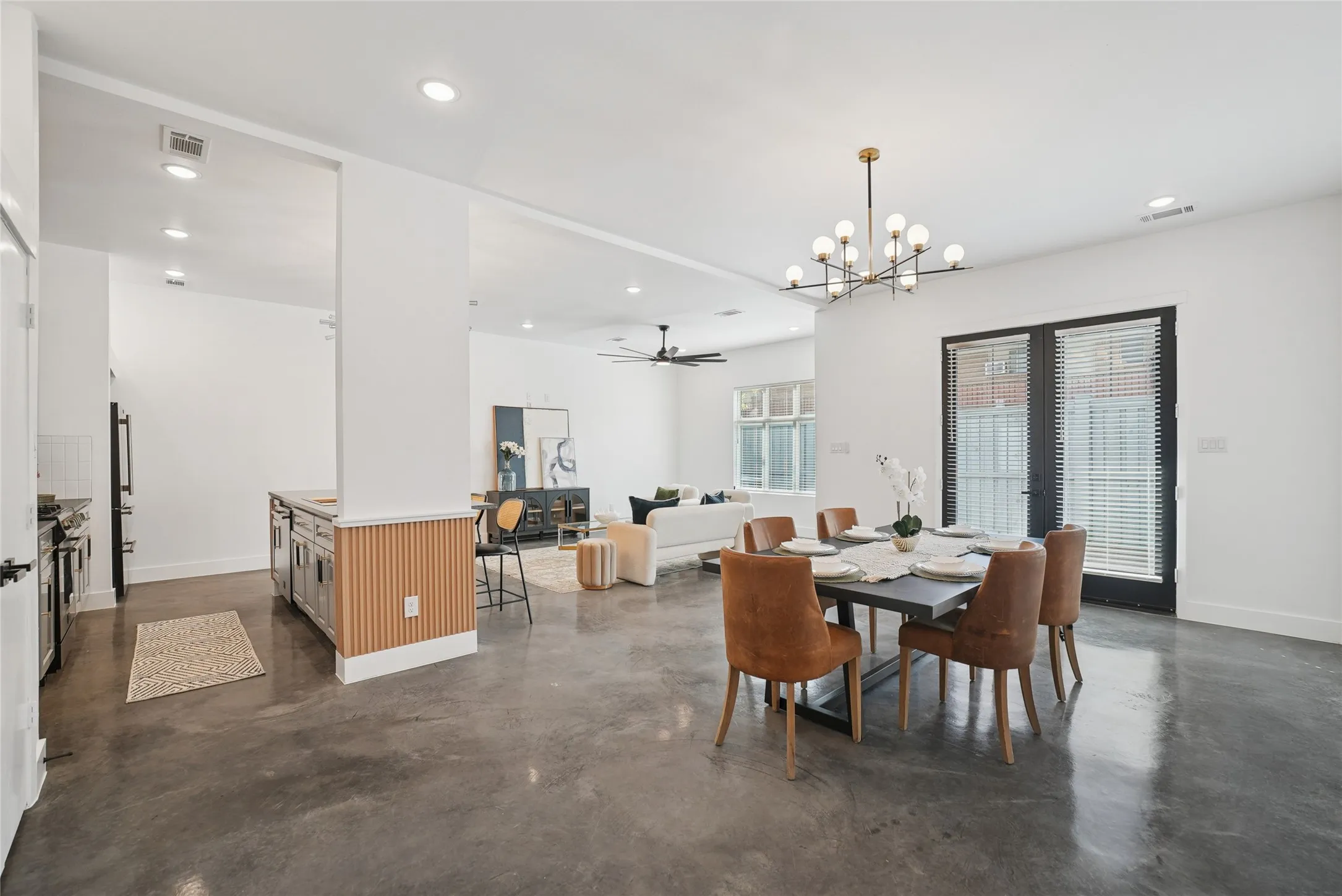 Single Family Residence For Sale in Dallas County , 4618 Columbia Avenue 2A, Dallas, Texas 75226, 3 Bedroom, 3 Bathroom, 2 Garage spaces, 2,115 Sqft, built in 2025, mls#21306474, Real Estate Agent in Dallas, Homes For Sale in Dallas county, Homes For Sale in Dallas, Realtor in Dallas Texas, Real Estate Brokerage Independent Realty Texas, Luminita Cordes Realtor