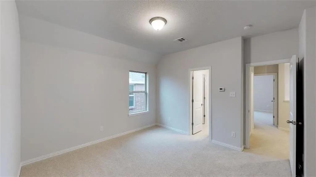 Single Family Residence For Sale in Collin County , 5908 layena Drive, Mc Kinney, Texas 75070, 4 Bedroom, 4 Bathroom, 1 Garage spaces, 2,641 Sqft, built in 2017, mls#21334953, Real Estate Agent in Mc Kinney, Homes For Sale in Collin county, Homes For Sale in Mc Kinney, Realtor in Mc Kinney Texas, Real Estate Brokerage Independent Realty Texas, Luminita Cordes Realtor