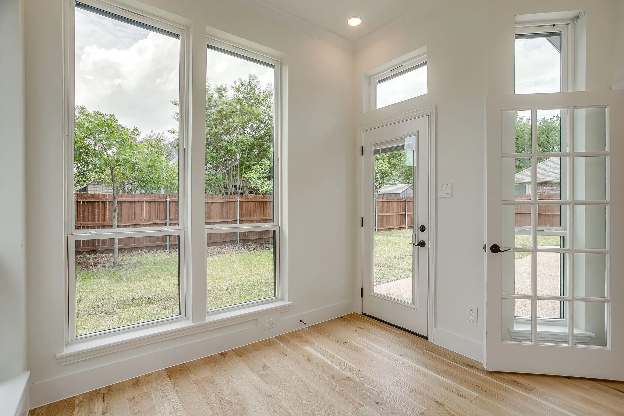 Bonus Room in Primary Bedroom Suite