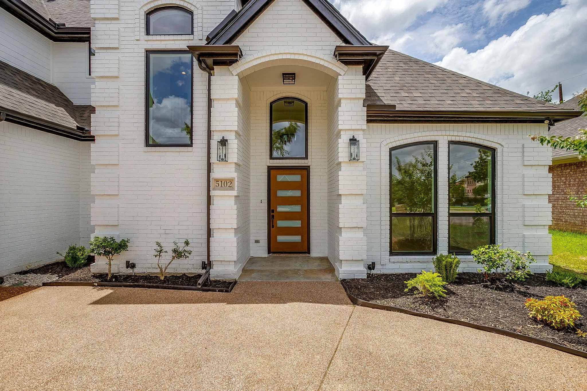 Single Family Residence For Sale in Tarrant County , 5102 Shadowood Road, Colleyville, Texas 76034, 4 Bedroom, 4 Bathroom, 2 Garage spaces, 2,611 Sqft, built in 1992, mls#21334898, Real Estate Agent in Colleyville, Homes For Sale in Tarrant county, Homes For Sale in Colleyville, Realtor in Colleyville Texas, Real Estate Brokerage Independent Realty Texas, Luminita Cordes Realtor