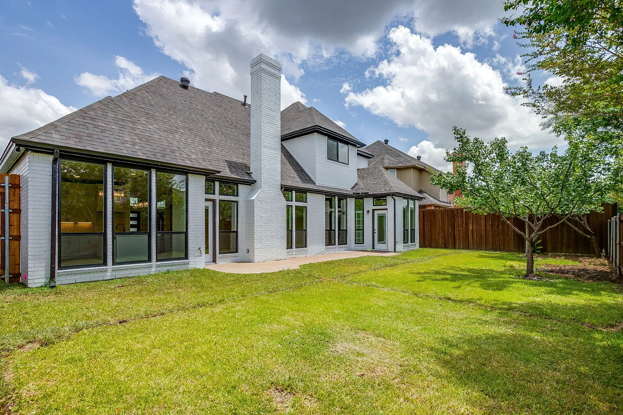 Single Family Residence For Sale in Tarrant County , 5102 Shadowood Road, Colleyville, Texas 76034, 4 Bedroom, 4 Bathroom, 2 Garage spaces, 2,611 Sqft, built in 1992, mls#21334898, Real Estate Agent in Colleyville, Homes For Sale in Tarrant county, Homes For Sale in Colleyville, Realtor in Colleyville Texas, Real Estate Brokerage Independent Realty Texas, Luminita Cordes Realtor