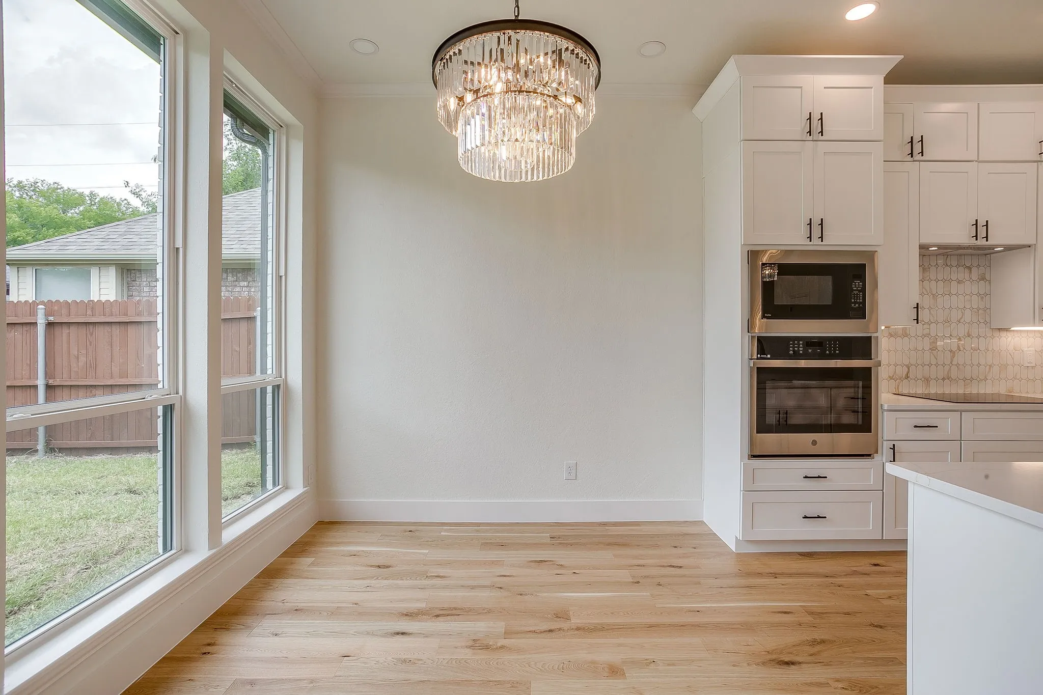 Single Family Residence For Sale in Tarrant County , 5102 Shadowood Road, Colleyville, Texas 76034, 4 Bedroom, 4 Bathroom, 2 Garage spaces, 2,611 Sqft, built in 1992, mls#21334898, Real Estate Agent in Colleyville, Homes For Sale in Tarrant county, Homes For Sale in Colleyville, Realtor in Colleyville Texas, Real Estate Brokerage Independent Realty Texas, Luminita Cordes Realtor