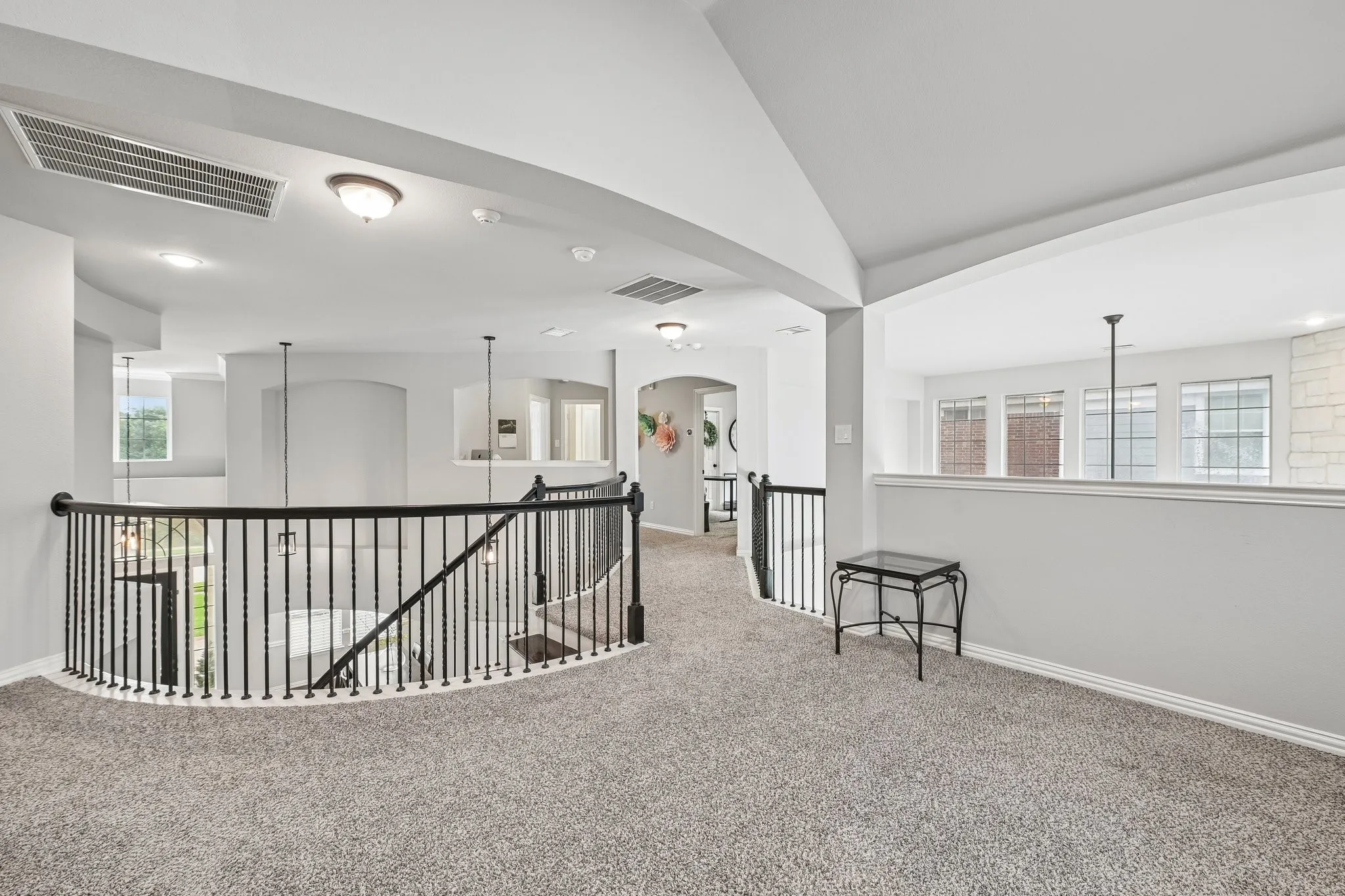 Single Family Residence For Sale in Tarrant County , 4309 Palmer Drive, Mansfield, Texas 76063, 5 Bedroom, 4 Bathroom, 2 Garage spaces, 3,763 Sqft, built in 2005, mls#21329603, Real Estate Agent in Mansfield, Homes For Sale in Tarrant county, Homes For Sale in Mansfield, Realtor in Mansfield Texas, Real Estate Brokerage Independent Realty Texas, Luminita Cordes Realtor