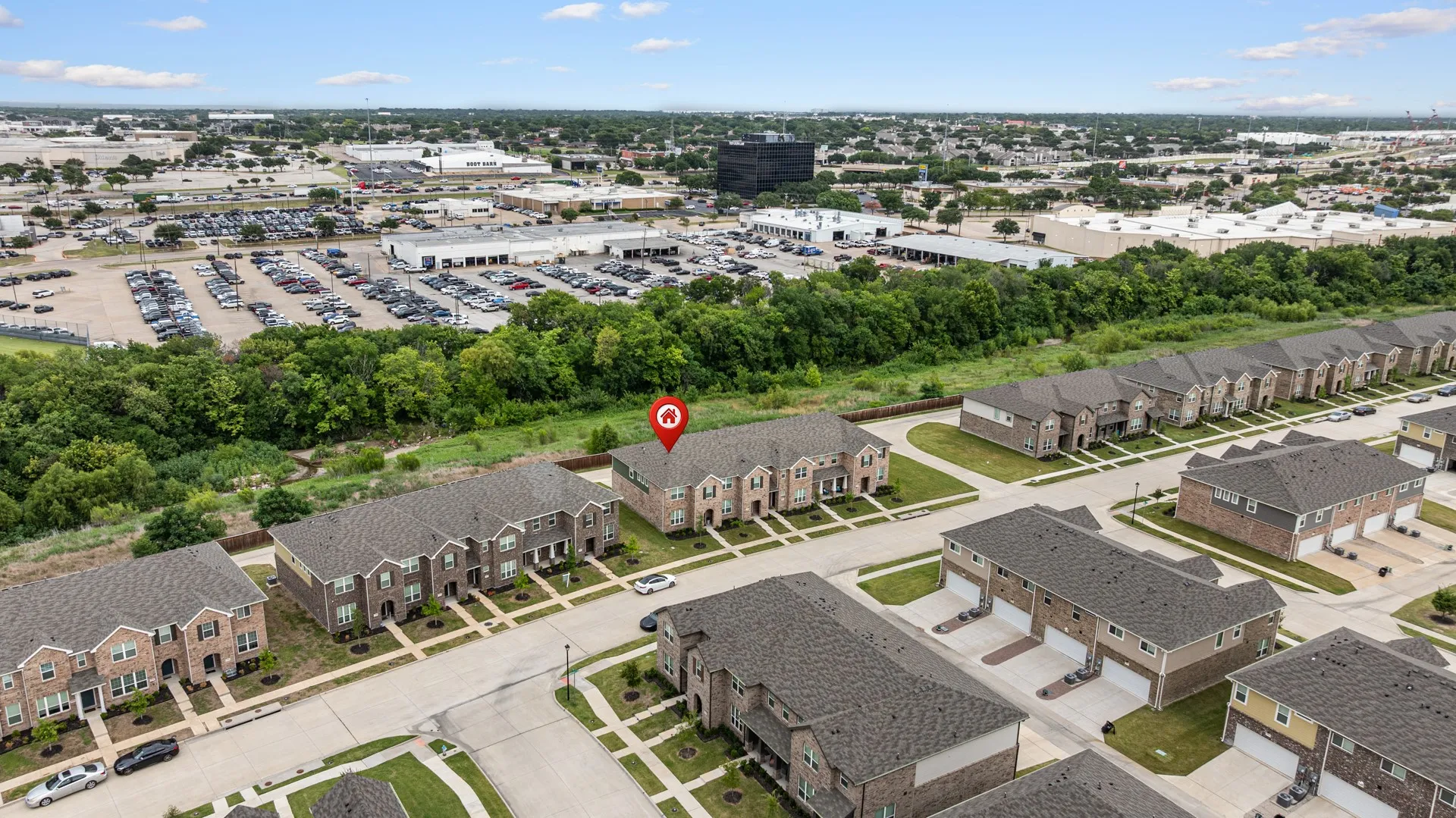 Townhouse For Sale in Dallas County , 2920 Baneberry Lane, Mesquite, Texas 75150, 3 Bedroom, 3 Bathroom, 2 Garage spaces, 1,760 Sqft, built in 2023, mls#21334971, Real Estate Agent in Mesquite, Homes For Sale in Dallas county, Homes For Sale in Mesquite, Realtor in Mesquite Texas, Real Estate Brokerage Independent Realty Texas, Luminita Cordes Realtor
