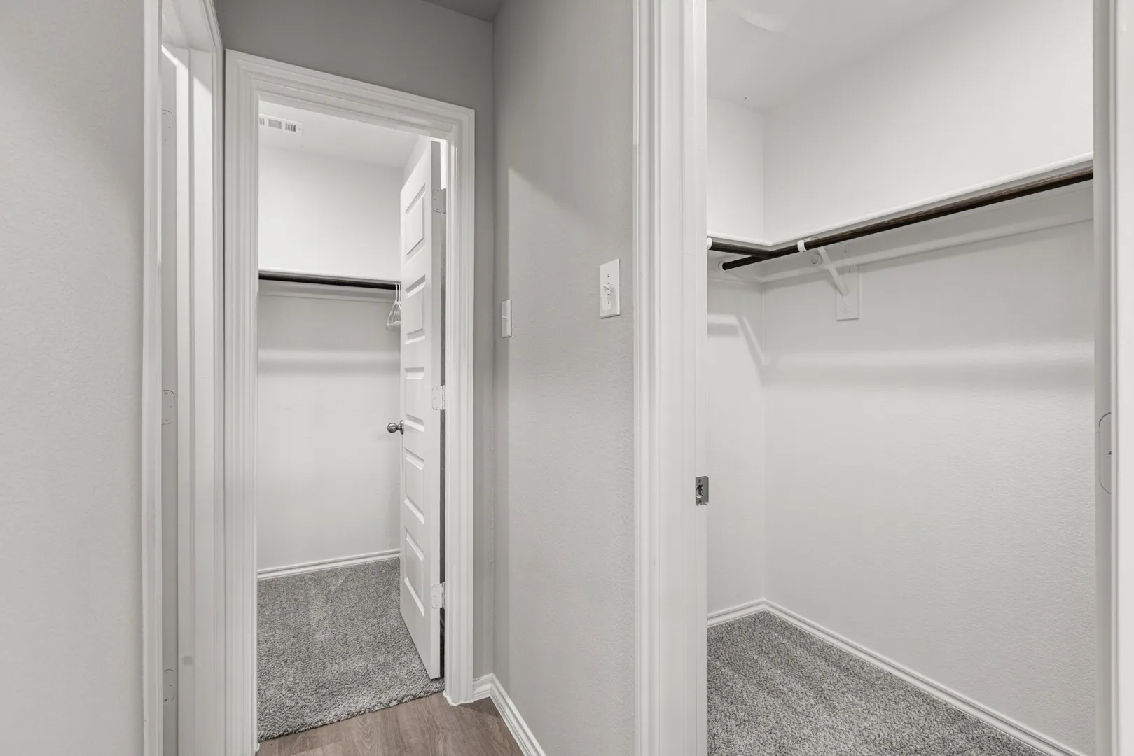 Townhouse For Sale in Dallas County , 2920 Baneberry Lane, Mesquite, Texas 75150, 3 Bedroom, 3 Bathroom, 2 Garage spaces, 1,760 Sqft, built in 2023, mls#21334971, Real Estate Agent in Mesquite, Homes For Sale in Dallas county, Homes For Sale in Mesquite, Realtor in Mesquite Texas, Real Estate Brokerage Independent Realty Texas, Luminita Cordes Realtor