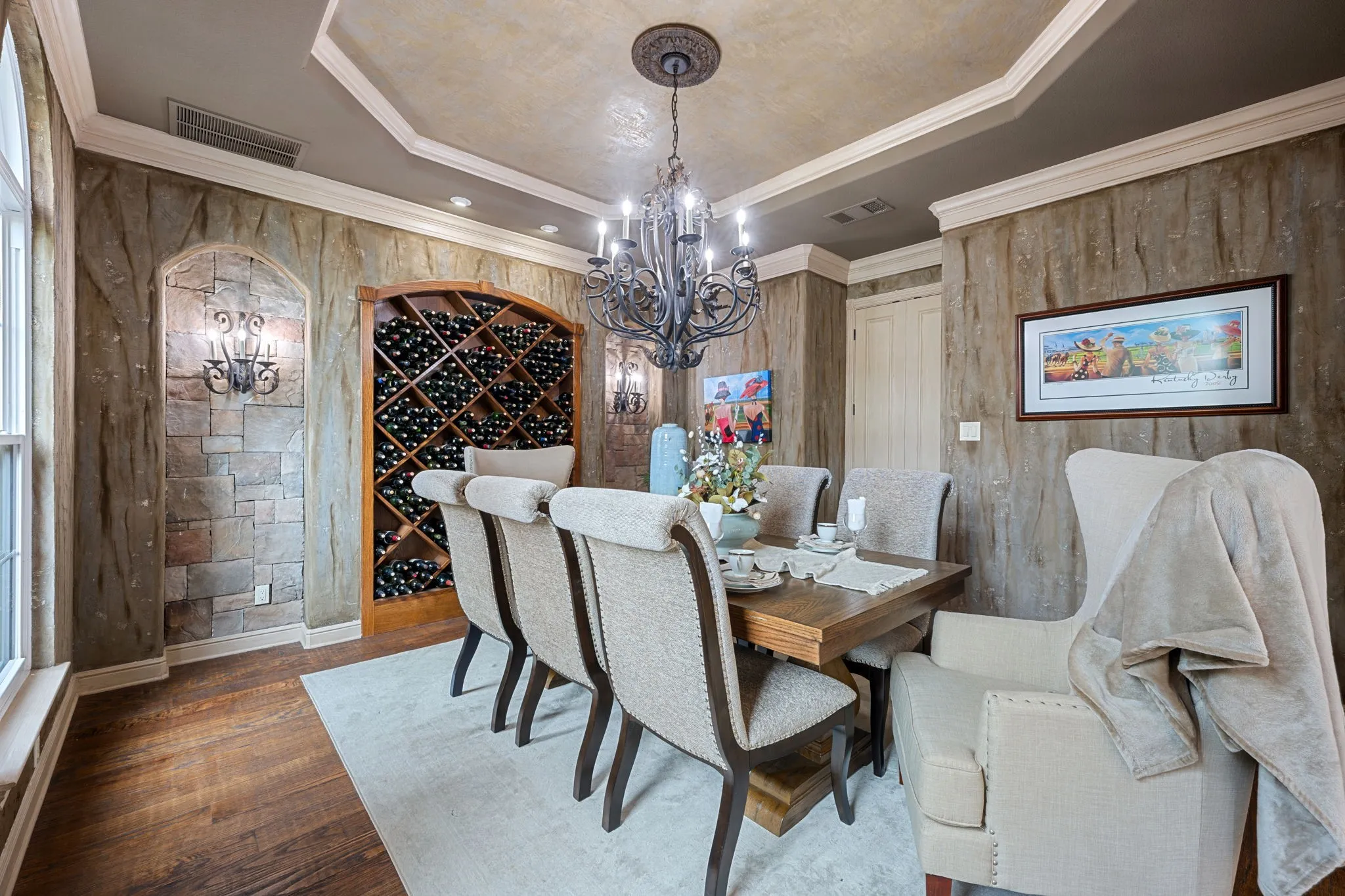 Single Family Residence For Sale in Tarrant County , 400 Indian Paintbrush Way, Southlake, Texas 76092, 5 Bedroom, 5 Bathroom, 3 Garage spaces, 5,976 Sqft, built in 1999, mls#21326094, Real Estate Agent in Southlake, Homes For Sale in Tarrant county, Homes For Sale in Southlake, Realtor in Southlake Texas, Real Estate Brokerage Independent Realty Texas, Luminita Cordes Realtor