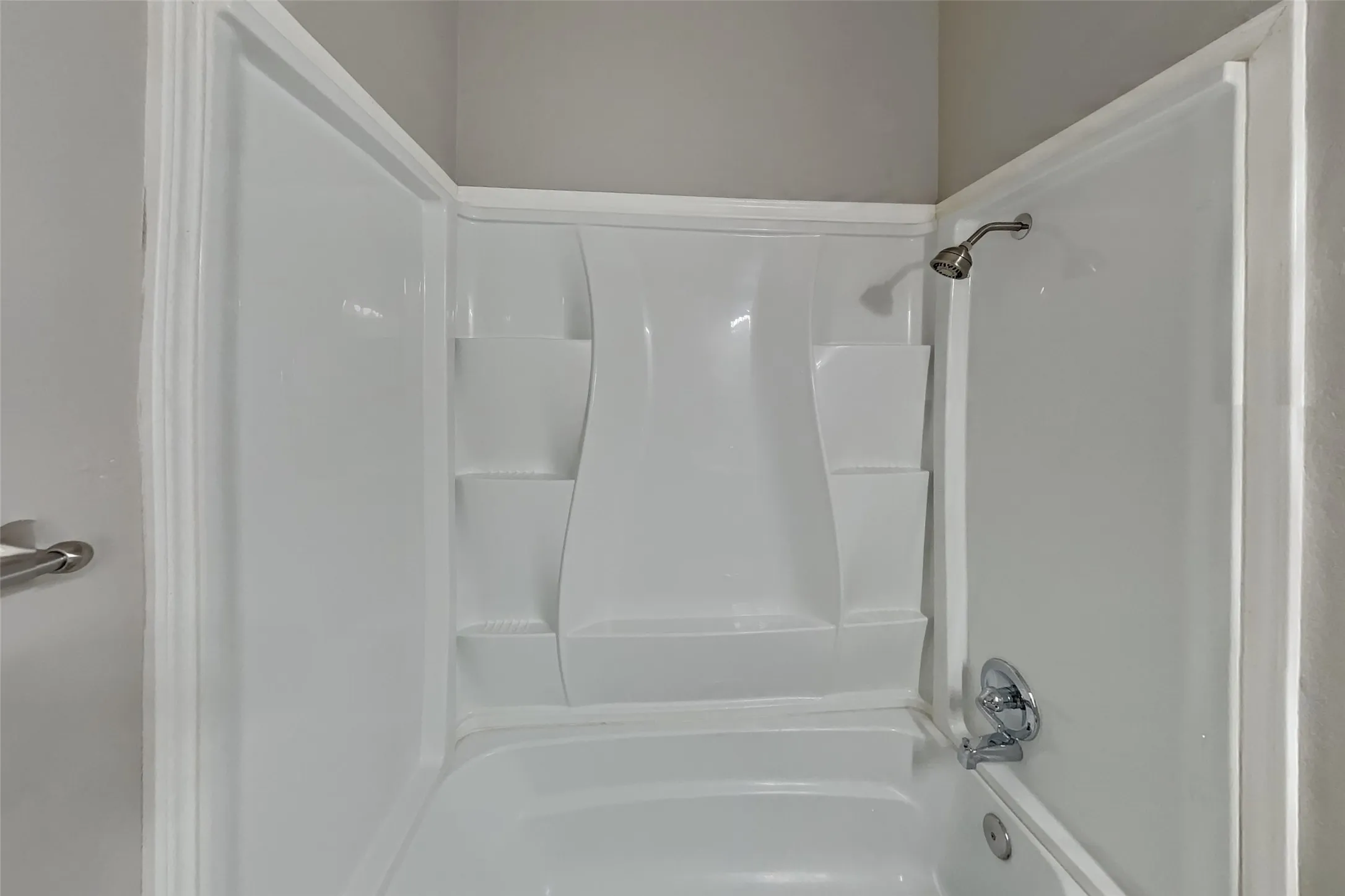 Single Family Residence For Rent in Collin County , 9817 Preston Vineyard Drive, Frisco, Texas 75035, 3 Bedroom, 2 Bathroom, 2 Garage spaces, 1,685 Sqft, built in 1992, mls#21334977, Real Estate Agent in Frisco, Homes For Rent in Collin county, Homes For Rent in Frisco, Realtor in Frisco Texas, Real Estate Brokerage Independent Realty Texas, Luminita Cordes Realtor