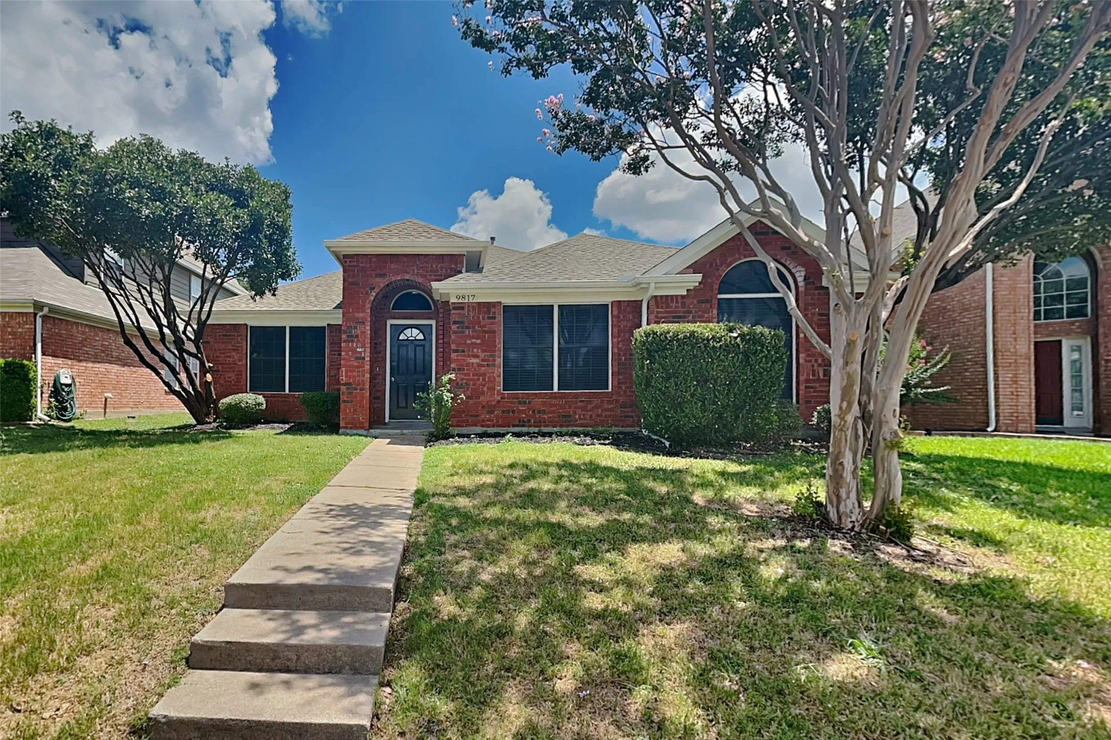 Single Family Residence For Rent in Collin County , 9817 Preston Vineyard Drive, Frisco, Texas 75035, 3 Bedroom, 2 Bathroom, 2 Garage spaces, 1,685 Sqft, built in 1992, mls#21334977, Real Estate Agent in Frisco, Homes For Rent in Collin county, Homes For Rent in Frisco, Realtor in Frisco Texas, Real Estate Brokerage Independent Realty Texas, Luminita Cordes Realtor