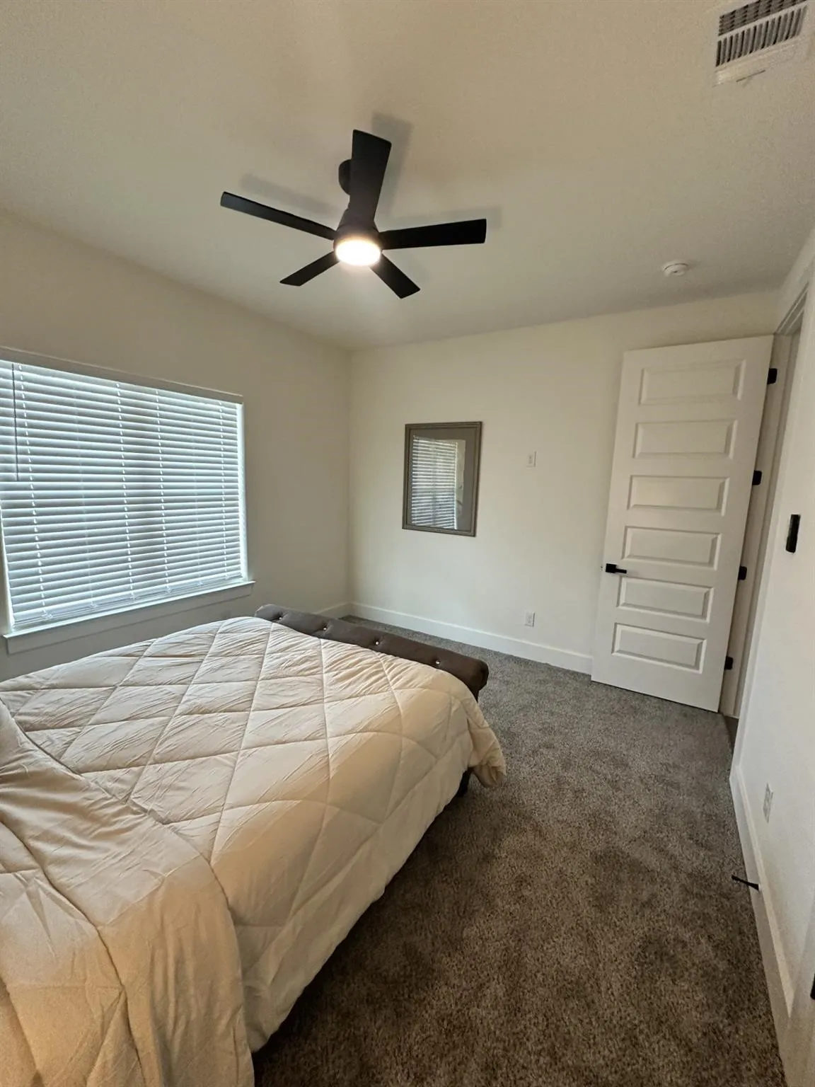 Single Family Residence For Rent in Dallas County , 2816 Pennsylvania Avenue, Dallas, Texas 75215, 4 Bedroom, 2 Bathroom, 2 Garage spaces, 1,835 Sqft, built in 2025, mls#21328274, Real Estate Agent in Dallas, Homes For Rent in Dallas county, Homes For Rent in Dallas, Realtor in Dallas Texas, Real Estate Brokerage Independent Realty Texas, Luminita Cordes Realtor