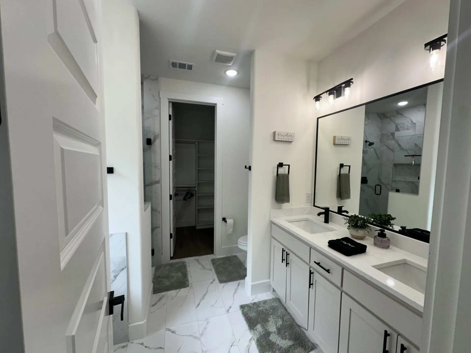 Single Family Residence For Rent in Dallas County , 2816 Pennsylvania Avenue, Dallas, Texas 75215, 4 Bedroom, 2 Bathroom, 2 Garage spaces, 1,835 Sqft, built in 2025, mls#21328274, Real Estate Agent in Dallas, Homes For Rent in Dallas county, Homes For Rent in Dallas, Realtor in Dallas Texas, Real Estate Brokerage Independent Realty Texas, Luminita Cordes Realtor