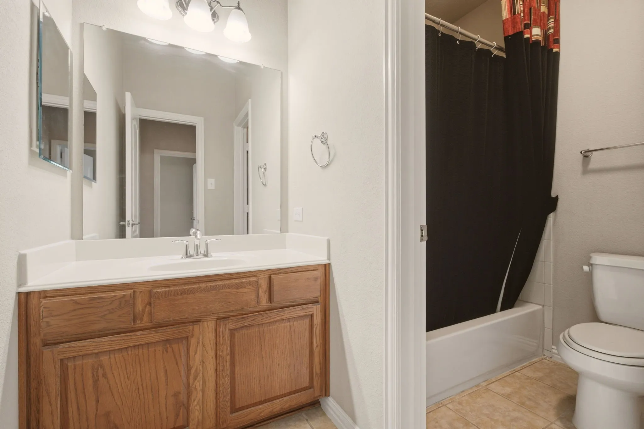 Single Family Residence For Sale in Collin County , 703 Chestnut Hill Drive, Allen, Texas 75013, 3 Bedroom, 3 Bathroom, 2 Garage spaces, 1,898 Sqft, built in 2007, mls#21334983, Real Estate Agent in Allen, Homes For Sale in Collin county, Homes For Sale in Allen, Realtor in Allen Texas, Real Estate Brokerage Independent Realty Texas, Luminita Cordes Realtor