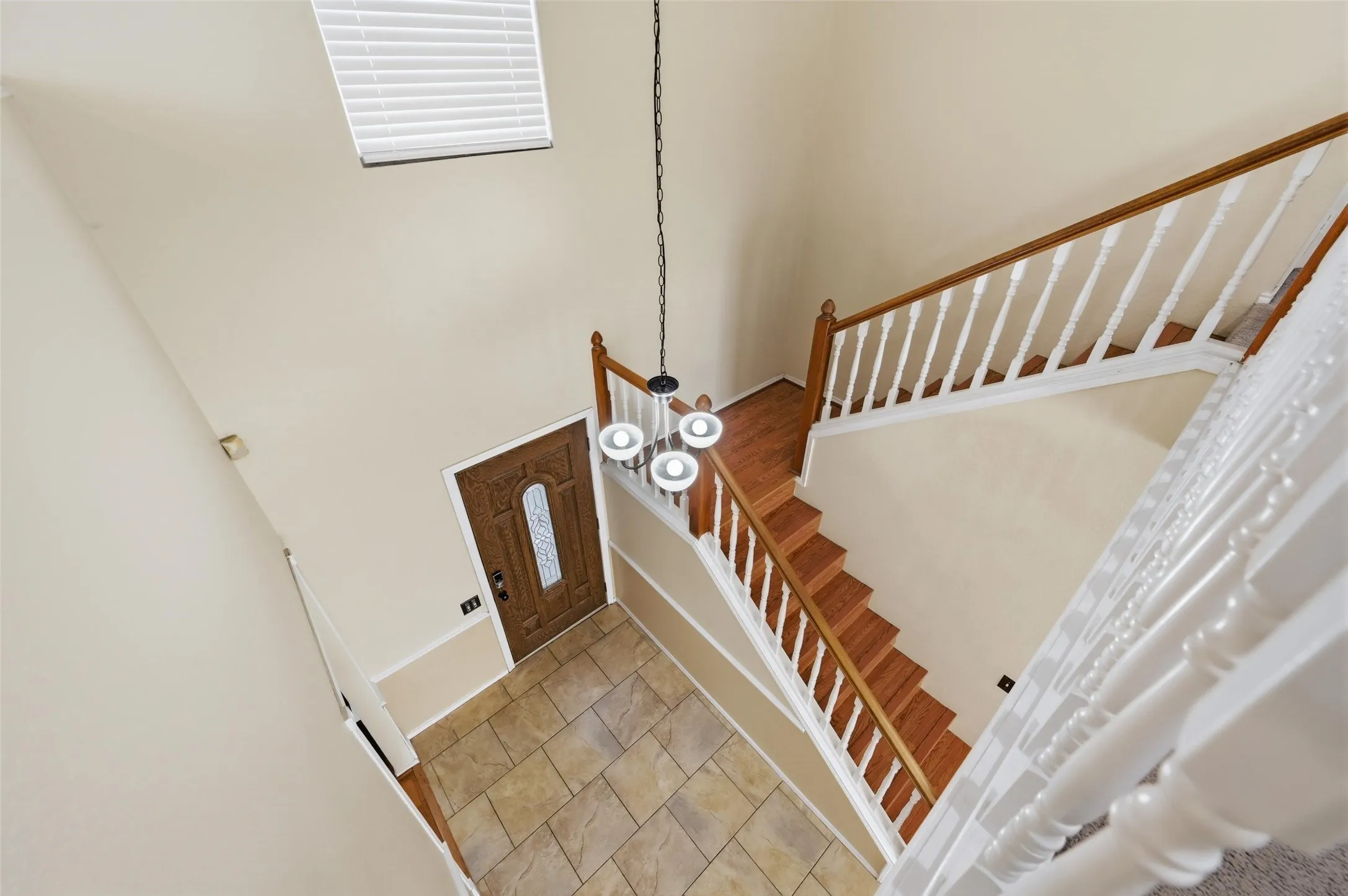 Single Family Residence For Sale in Tarrant County , 7000 Cadillac Boulevard, Arlington, Texas 76016, 4 Bedroom, 3 Bathroom, 2 Garage spaces, 2,114 Sqft, built in 1990, mls#21334974, Real Estate Agent in Arlington, Homes For Sale in Tarrant county, Homes For Sale in Arlington, Realtor in Arlington Texas, Real Estate Brokerage Independent Realty Texas, Luminita Cordes Realtor