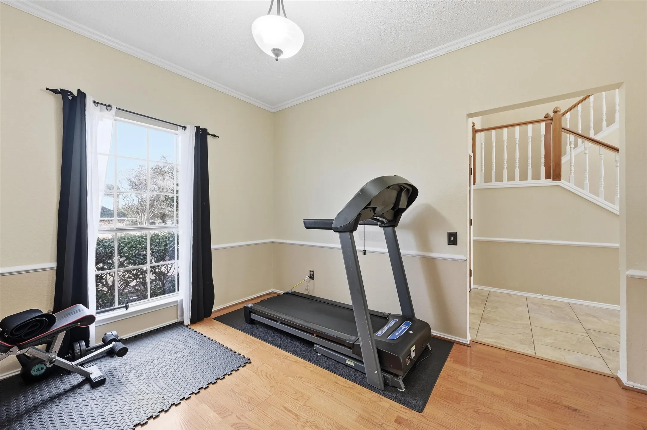 Formal Dining or flex room