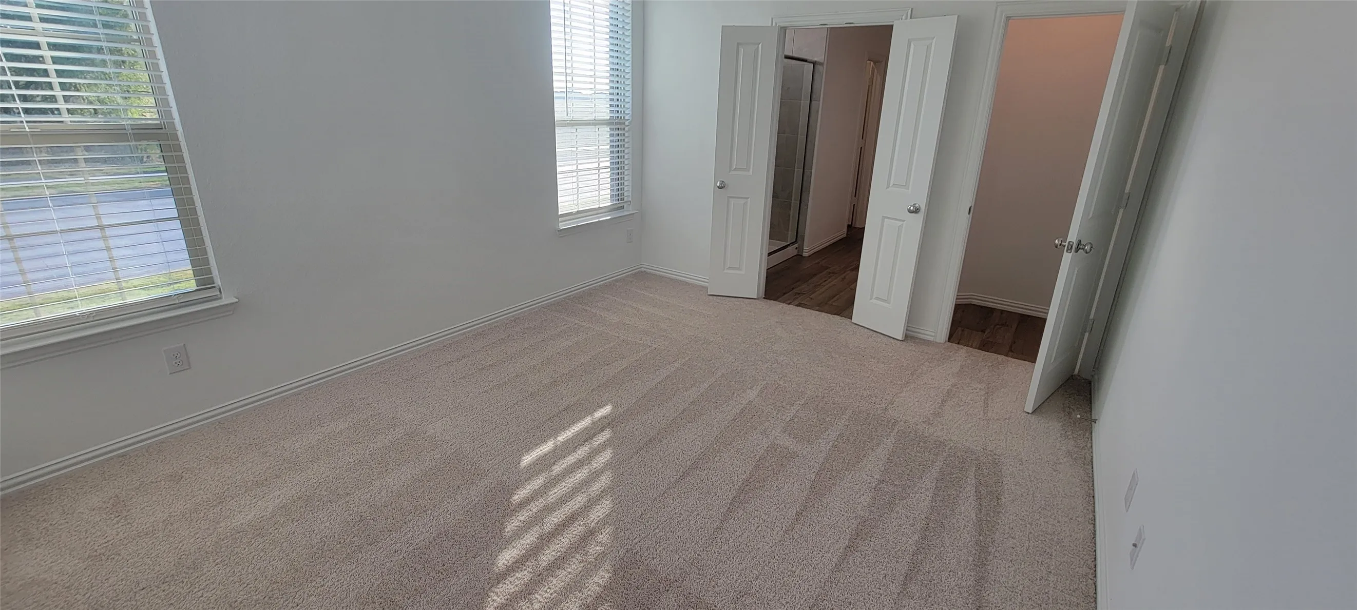 Single Family Residence For Rent in Tarrant County , 9901 Diamondhead Drive, Fort Worth, Texas 76179, 4 Bedroom, 3 Bathroom, 2 Garage spaces, 2,284 Sqft, built in 2023, mls#21334985, Real Estate Agent in Fort Worth, Homes For Rent in Tarrant county, Homes For Rent in Fort Worth, Realtor in Fort Worth Texas, Real Estate Brokerage Independent Realty Texas, Luminita Cordes Realtor