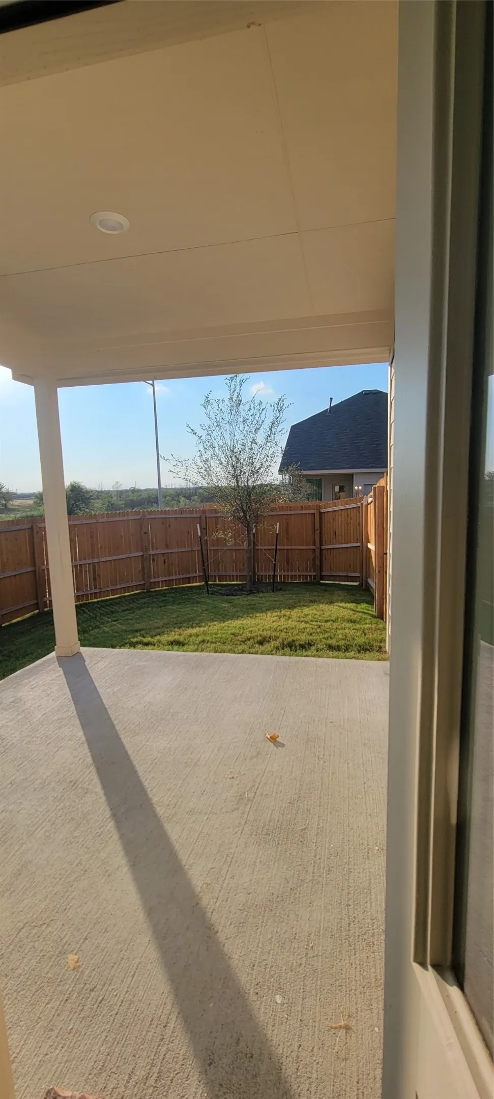 Single Family Residence For Rent in Tarrant County , 9901 Diamondhead Drive, Fort Worth, Texas 76179, 4 Bedroom, 3 Bathroom, 2 Garage spaces, 2,284 Sqft, built in 2023, mls#21334985, Real Estate Agent in Fort Worth, Homes For Rent in Tarrant county, Homes For Rent in Fort Worth, Realtor in Fort Worth Texas, Real Estate Brokerage Independent Realty Texas, Luminita Cordes Realtor