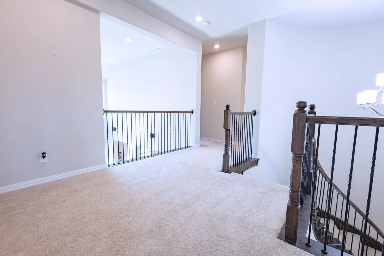 Single Family Residence For Sale in Denton County , 2541 Canary Grass Lane, Prosper, Texas 75078, 4 Bedroom, 4 Bathroom, 2 Garage spaces, 3,294 Sqft, built in 2020, mls#21333165, Real Estate Agent in Prosper, Homes For Sale in Denton county, Homes For Sale in Prosper, Realtor in Prosper Texas, Real Estate Brokerage Independent Realty Texas, Luminita Cordes Realtor