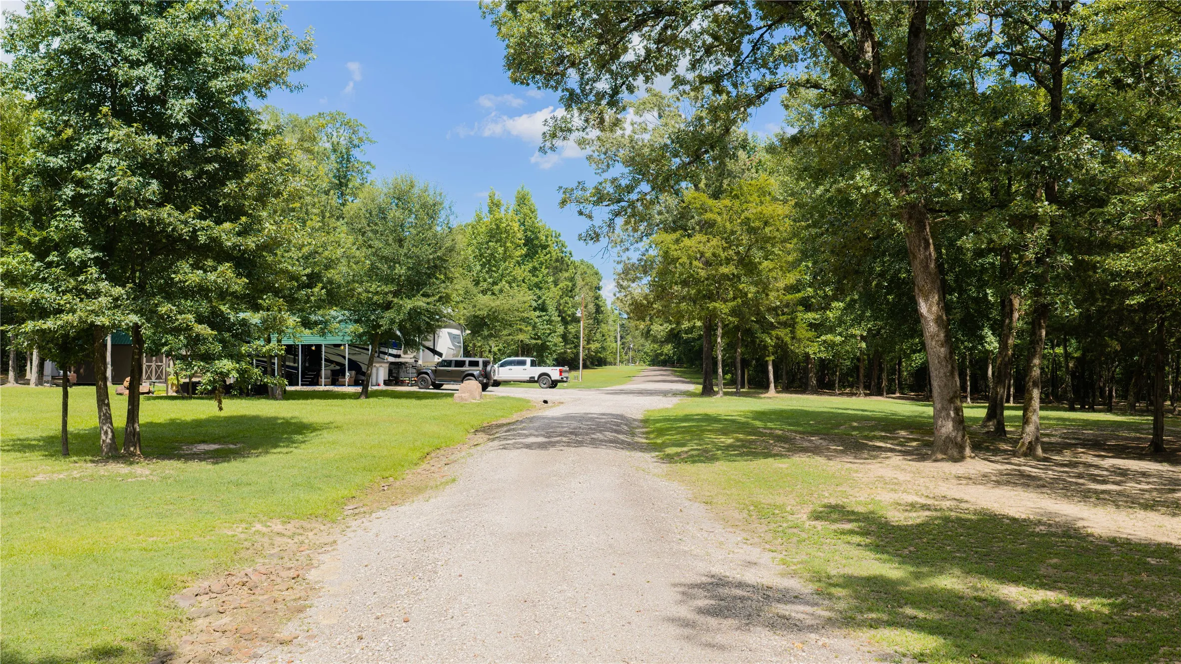 Improved Land For Sale in Camp County , 18 CR 2337, Pittsburg, Texas 75686, 0, 0, Garage spaces, 0 Sqft, built in 0, mls#21319333, Real Estate Agent in Pittsburg, Homes For Sale in Camp county, Homes For Sale in Pittsburg, Realtor in Pittsburg Texas, Real Estate Brokerage Independent Realty Texas, Luminita Cordes Realtor