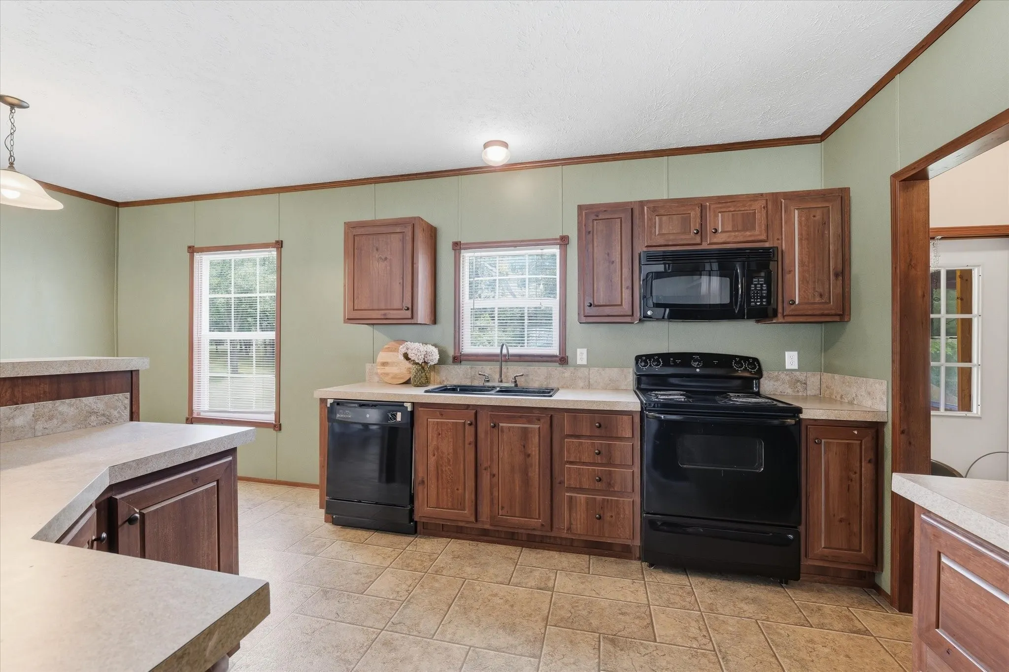 Mobile Home For Sale in Limestone County , 4258 Highway 164 E, Groesbeck, Texas 76642, 3 Bedroom, 2 Bathroom, Garage spaces, 1,440 Sqft, built in 2009, mls#21335002, Real Estate Agent in Groesbeck, Homes For Sale in Limestone county, Homes For Sale in Groesbeck, Realtor in Groesbeck Texas, Real Estate Brokerage Independent Realty Texas, Luminita Cordes Realtor
