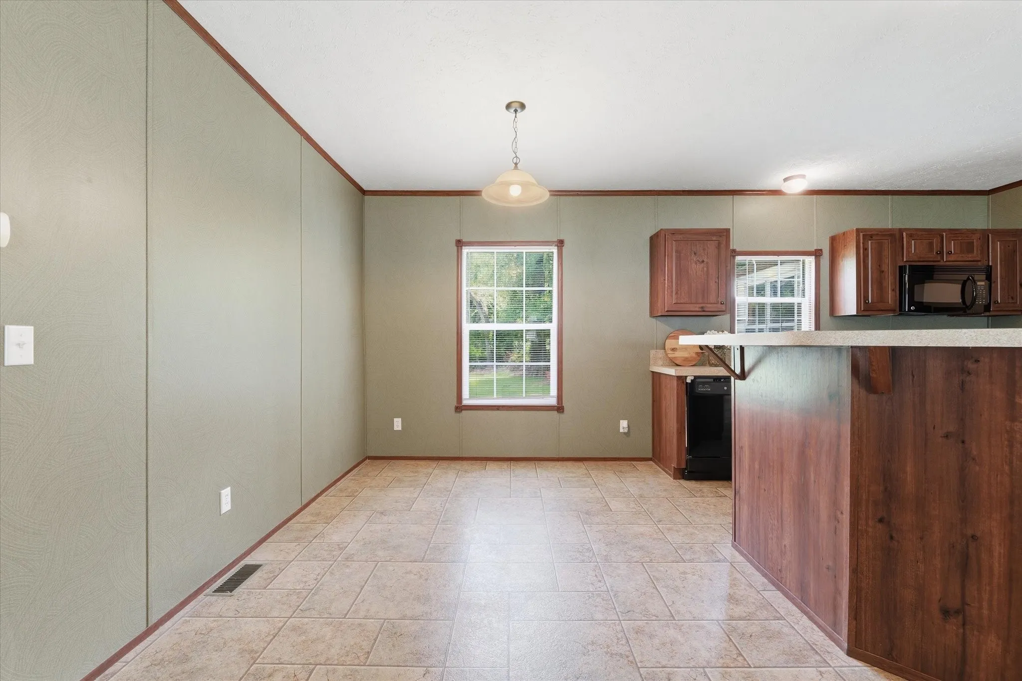 Mobile Home For Sale in Limestone County , 4258 Highway 164 E, Groesbeck, Texas 76642, 3 Bedroom, 2 Bathroom, Garage spaces, 1,440 Sqft, built in 2009, mls#21335002, Real Estate Agent in Groesbeck, Homes For Sale in Limestone county, Homes For Sale in Groesbeck, Realtor in Groesbeck Texas, Real Estate Brokerage Independent Realty Texas, Luminita Cordes Realtor
