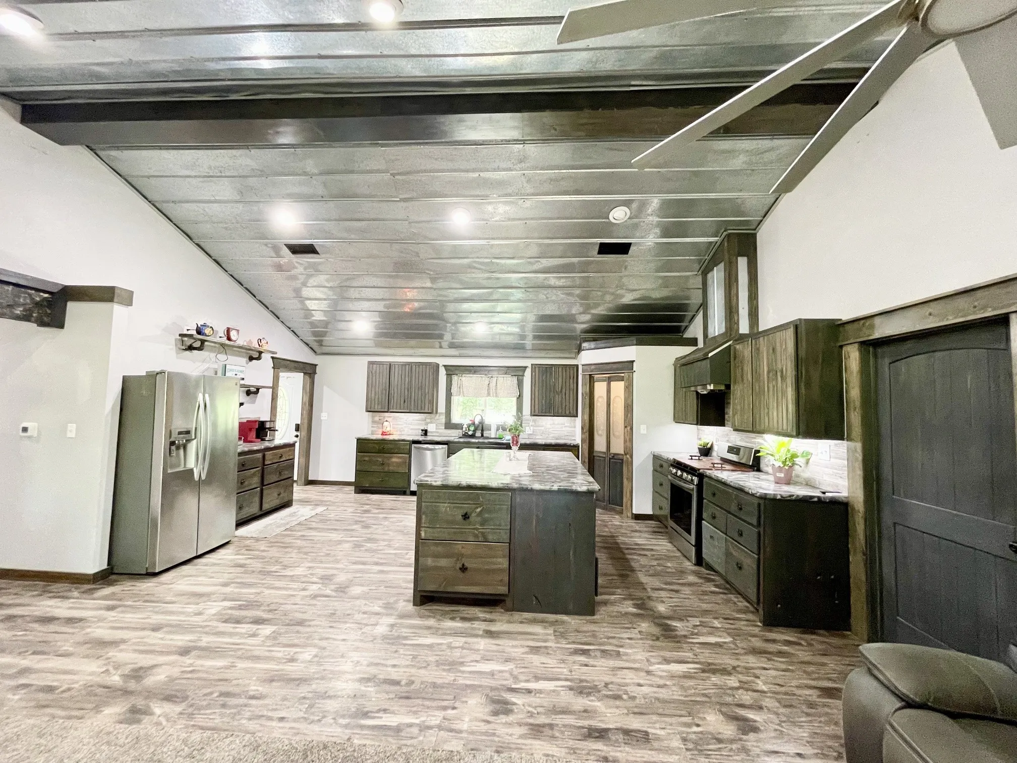 Single Family Residence For Sale in Wood County , 940 County Road 1858, Yantis, Texas 75497, 4 Bedrooms, 2 Bathrooms, Garage spaces, 1,800 Sqft, built in 2023, Price $385,000, mls#21334981, Real Estate Agent in Yantis, Homes For Sale in Wood county, Homes For Sale in Yantis, Realtor in Yantis Texas, Real Estate Brokerage Independent Realty Texas, Luminita Cordes Realtor