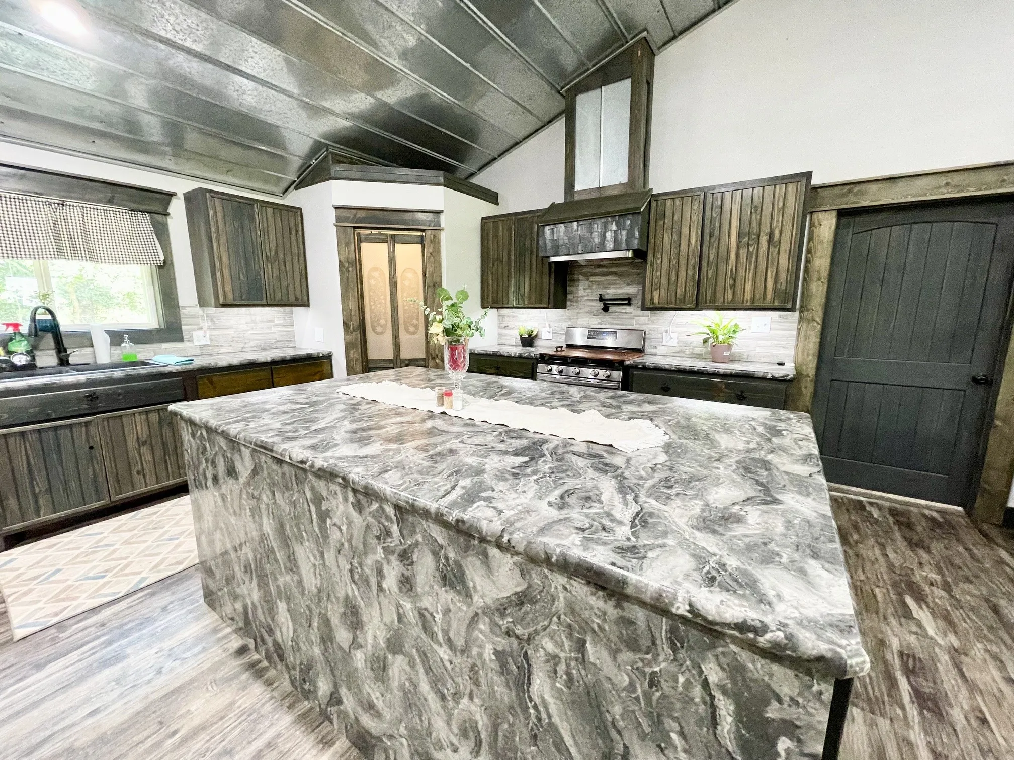 Single Family Residence For Sale in Wood County , 940 County Road 1858, Yantis, Texas 75497, 4 Bedrooms, 2 Bathrooms, Garage spaces, 1,800 Sqft, built in 2023, Price $385,000, mls#21334981, Real Estate Agent in Yantis, Homes For Sale in Wood county, Homes For Sale in Yantis, Realtor in Yantis Texas, Real Estate Brokerage Independent Realty Texas, Luminita Cordes Realtor