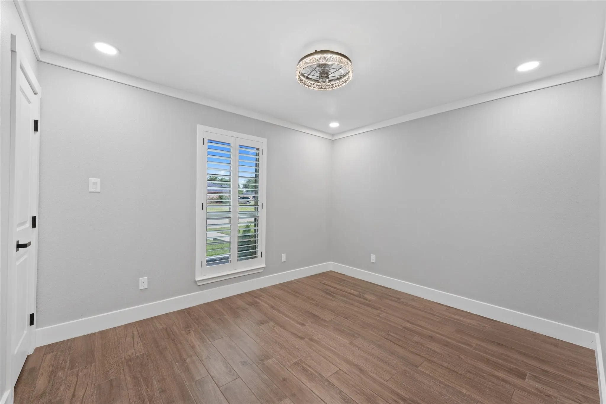 Single Family Residence For Sale in Dallas County , 602 Hearthstone Drive, Lancaster, Texas 75146, 4 Bedrooms, 2 Bathrooms, 2 Garage spaces, 1,877 Sqft, built in 2016, Price $349,900, mls#21332351, Real Estate Agent in Lancaster, Homes For Sale in Dallas county, Homes For Sale in Lancaster, Realtor in Lancaster Texas, Real Estate Brokerage Independent Realty Texas, Luminita Cordes Realtor