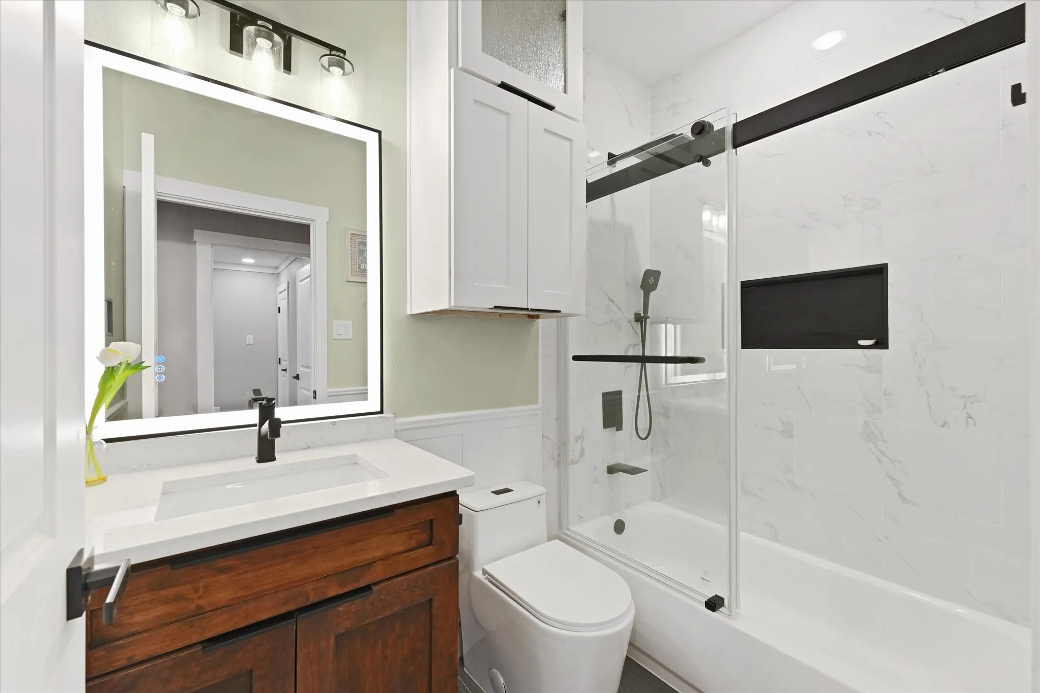 Single Family Residence For Sale in Dallas County , 602 Hearthstone Drive, Lancaster, Texas 75146, 4 Bedrooms, 2 Bathrooms, 2 Garage spaces, 1,877 Sqft, built in 2016, Price $349,900, mls#21332351, Real Estate Agent in Lancaster, Homes For Sale in Dallas county, Homes For Sale in Lancaster, Realtor in Lancaster Texas, Real Estate Brokerage Independent Realty Texas, Luminita Cordes Realtor