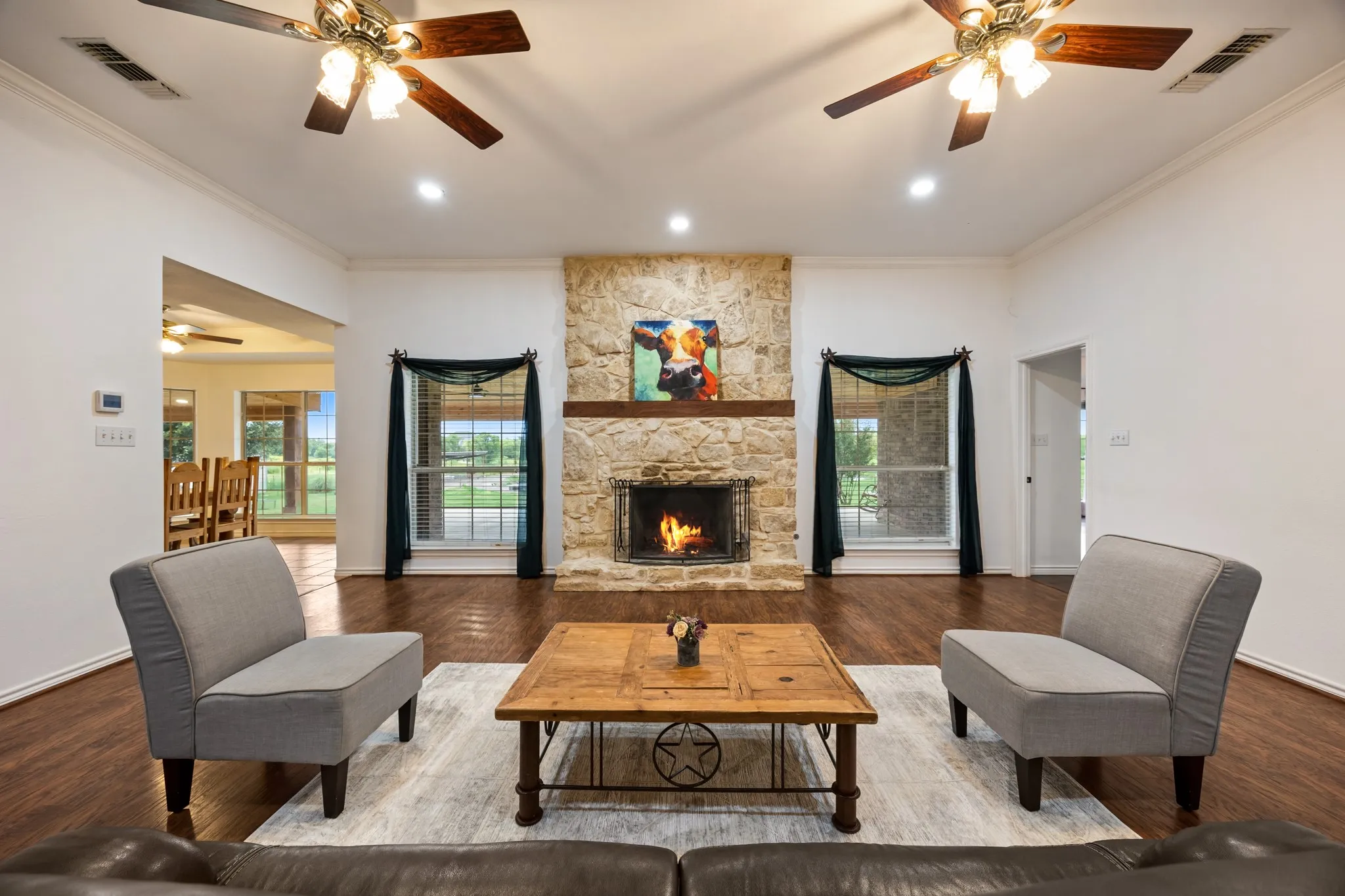 Single Family Residence For Sale in Kaufman County , 10052 Helms Trail, Forney, Texas 75126, 4 Bedroom, 3 Bathroom, 2 Garage spaces, 2,952 Sqft, built in 2000, mls#21334456, Real Estate Agent in Forney, Homes For Sale in Kaufman county, Homes For Sale in Forney, Realtor in Forney Texas, Real Estate Brokerage Independent Realty Texas, Luminita Cordes Realtor