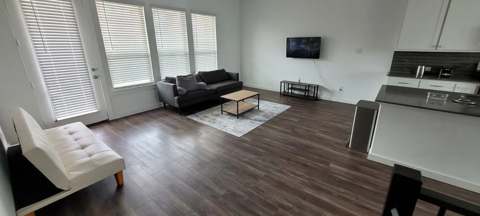 Townhouse For Sale in Denton County , 2739 Levee Lane, Lewisville, Texas 75067, 3 Bedroom, 4 Bathroom, 2 Garage spaces, 2,006 Sqft, built in 2022, mls#21335011, Real Estate Agent in Lewisville, Homes For Sale in Denton county, Homes For Sale in Lewisville, Realtor in Lewisville Texas, Real Estate Brokerage Independent Realty Texas, Luminita Cordes Realtor