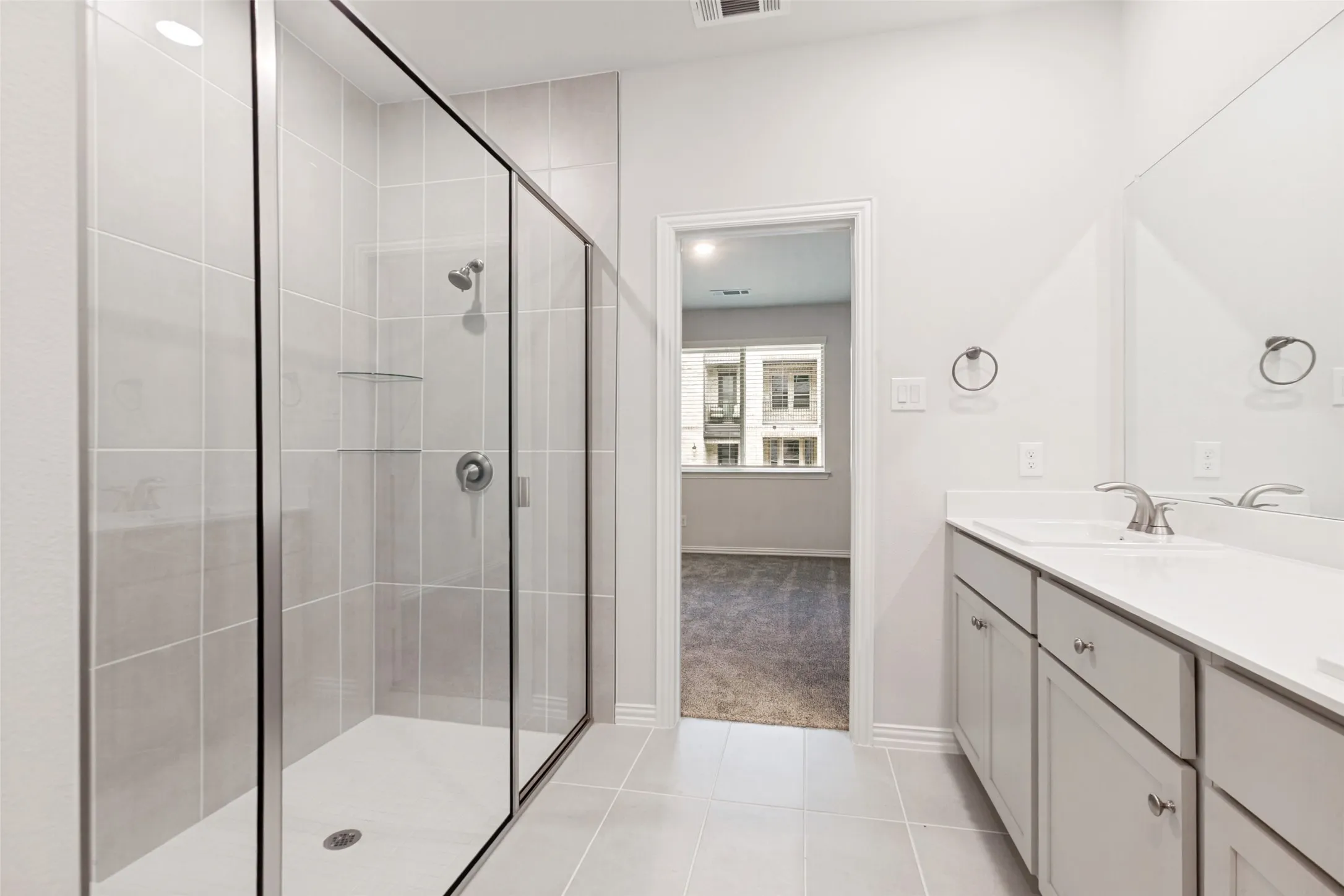 Townhouse For Rent in Collin County , 4157 Humboldt Street, Frisco, Texas 75034, 3 Bedroom, 3 Bathroom, 2 Garage spaces, 2,323 Sqft, built in 2024, mls#21334860, Real Estate Agent in Frisco, Homes For Rent in Collin county, Homes For Rent in Frisco, Realtor in Frisco Texas, Real Estate Brokerage Independent Realty Texas, Luminita Cordes Realtor