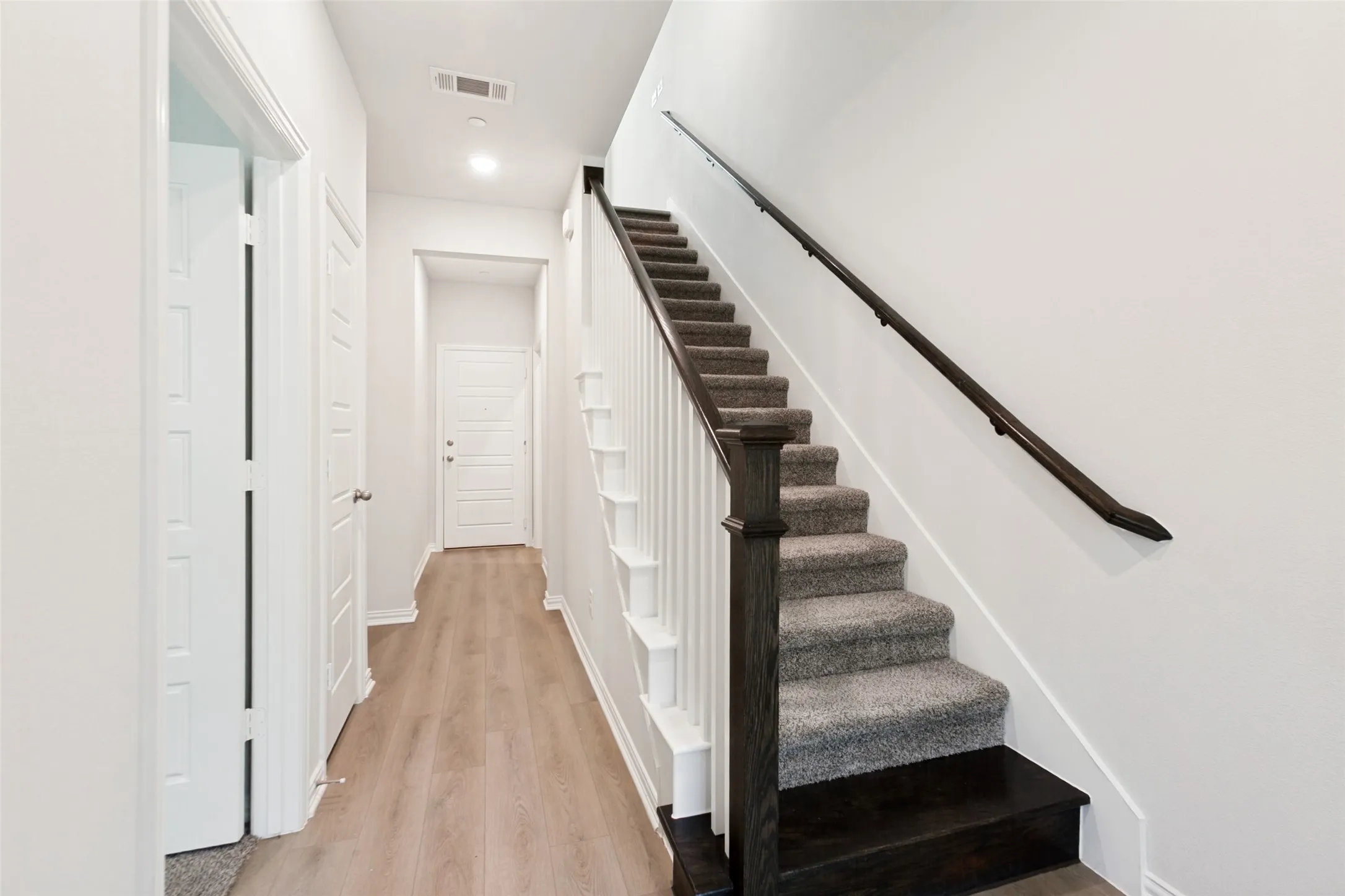 Townhouse For Rent in Collin County , 4157 Humboldt Street, Frisco, Texas 75034, 3 Bedroom, 3 Bathroom, 2 Garage spaces, 2,323 Sqft, built in 2024, mls#21334860, Real Estate Agent in Frisco, Homes For Rent in Collin county, Homes For Rent in Frisco, Realtor in Frisco Texas, Real Estate Brokerage Independent Realty Texas, Luminita Cordes Realtor