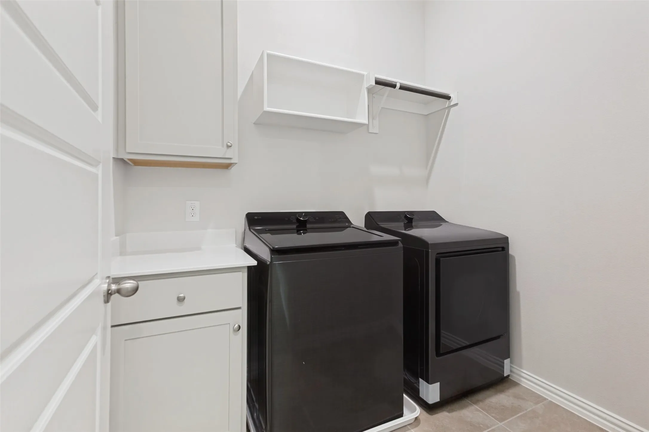 Townhouse For Rent in Collin County , 4157 Humboldt Street, Frisco, Texas 75034, 3 Bedroom, 3 Bathroom, 2 Garage spaces, 2,323 Sqft, built in 2024, mls#21334860, Real Estate Agent in Frisco, Homes For Rent in Collin county, Homes For Rent in Frisco, Realtor in Frisco Texas, Real Estate Brokerage Independent Realty Texas, Luminita Cordes Realtor