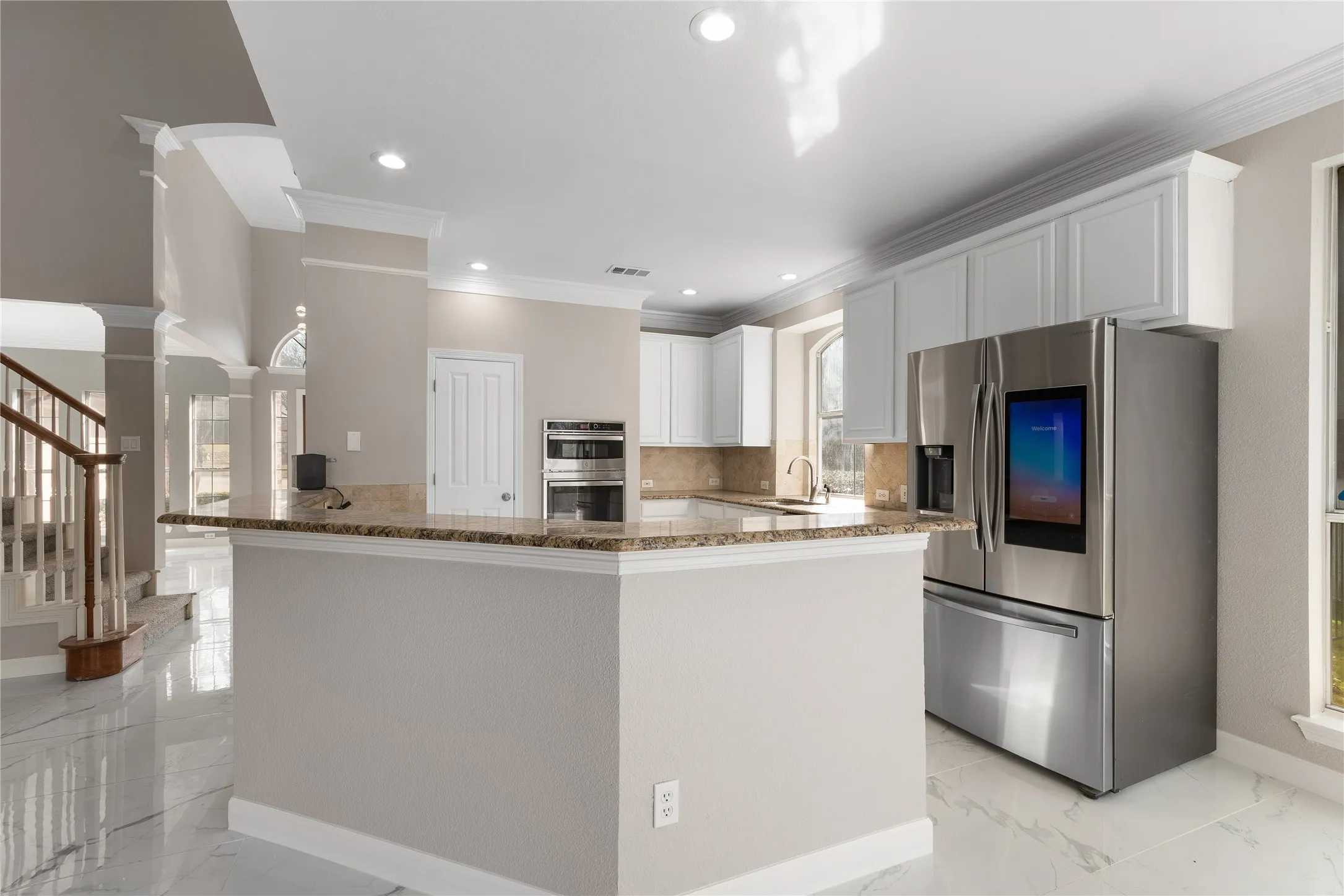 Single Family Residence For Sale in Rockwall County , 225 Freedom Court, Rockwall, Texas 75032, 4 Bedrooms, 3 Bathrooms, 2 Garage spaces, 2,528 Sqft, built in 1997, Price $535,000, mls#21335021, Real Estate Agent in Rockwall, Homes For Sale in Rockwall county, Homes For Sale in Rockwall, Realtor in Rockwall Texas, Real Estate Brokerage Independent Realty Texas, Luminita Cordes Realtor