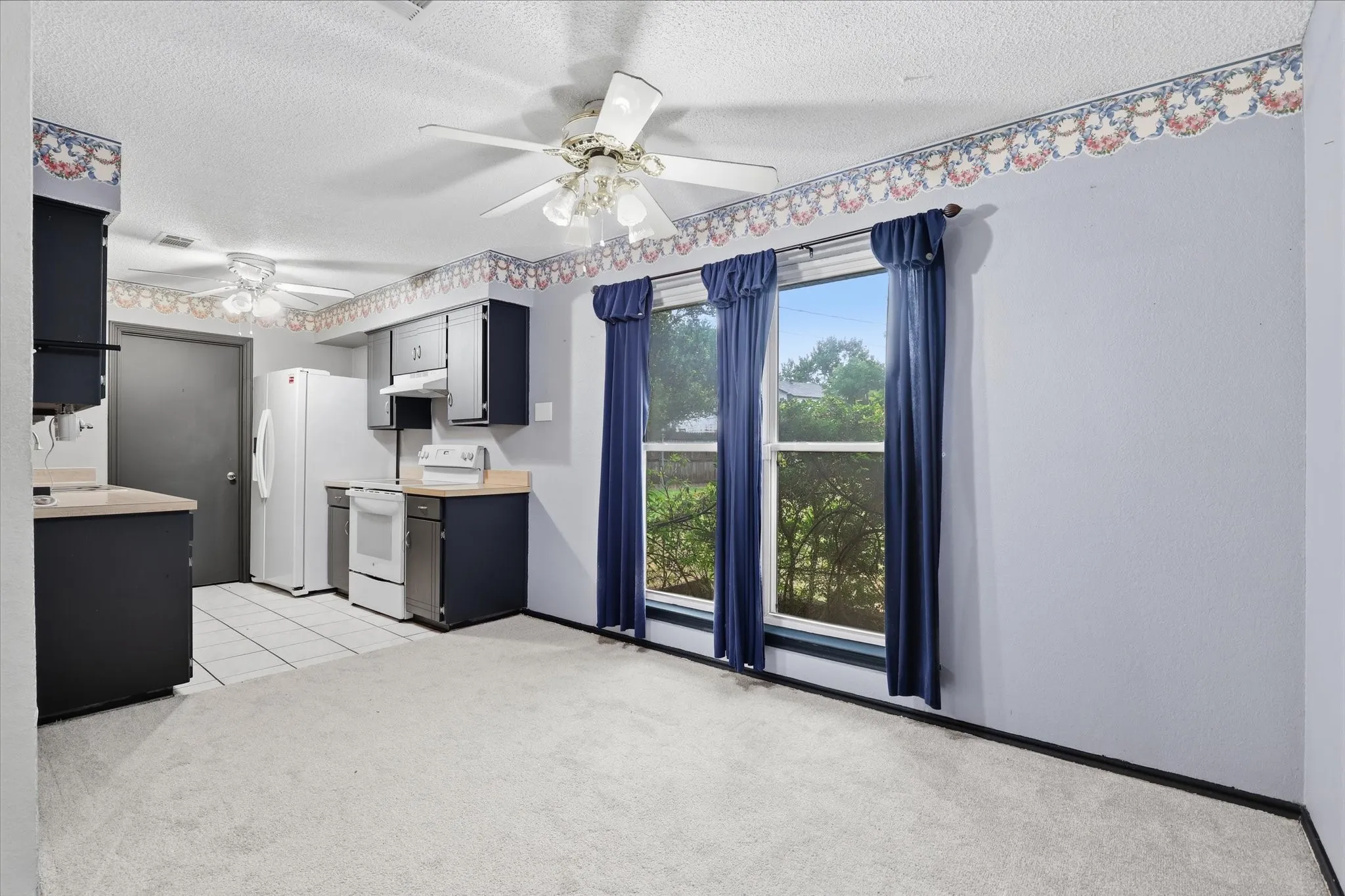 Single Family Residence For Sale in Tarrant County , 3509 Westgrove Drive, Arlington, Texas 76001, 3 Bedroom, 2 Bathroom, 1 Garage spaces, 974 Sqft, built in 1983, mls#21335025, Real Estate Agent in Arlington, Homes For Sale in Tarrant county, Homes For Sale in Arlington, Realtor in Arlington Texas, Real Estate Brokerage Independent Realty Texas, Luminita Cordes Realtor