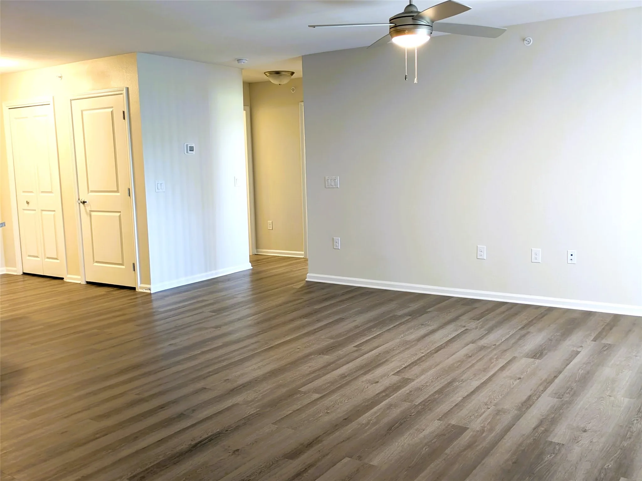 Condominium For Sale in Collin County , 930 Stockton Drive 409, Allen, Texas 75013, 2 Bedroom, 2 Bathroom, 1 Garage spaces, 1,506 Sqft, built in 2025, mls#21331649, Real Estate Agent in Allen, Homes For Sale in Collin county, Homes For Sale in Allen, Realtor in Allen Texas, Real Estate Brokerage Independent Realty Texas, Luminita Cordes Realtor
