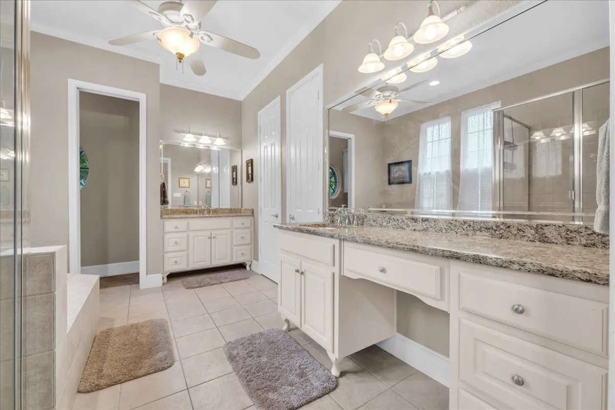 Single Family Residence For Sale in Ellis County , 2201 Somerset, Midlothian, Texas 76065, 4 Bedroom, 4 Bathroom, 3 Garage spaces, 4,020 Sqft, built in 2001, mls#21334132, Real Estate Agent in Midlothian, Homes For Sale in Ellis county, Homes For Sale in Midlothian, Realtor in Midlothian Texas, Real Estate Brokerage Independent Realty Texas, Luminita Cordes Realtor