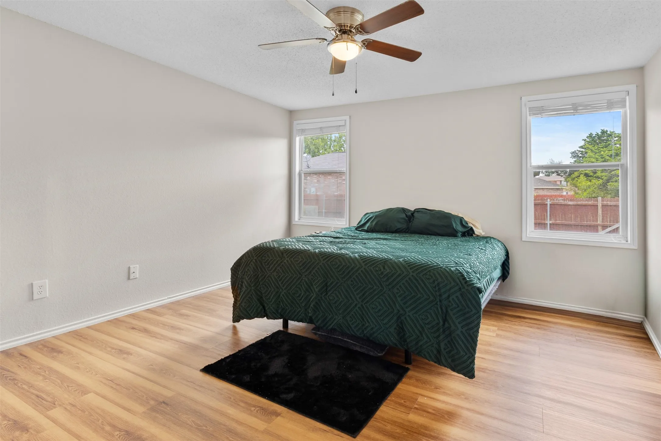 Single Family Residence For Sale in Tarrant County , 1434 Paint Brush Court, Burleson, Texas 76028, 3 Bedroom, 2 Bathroom, 2 Garage spaces, 1,452 Sqft, built in 2005, mls#21330064, Real Estate Agent in Burleson, Homes For Sale in Tarrant county, Homes For Sale in Burleson, Realtor in Burleson Texas, Real Estate Brokerage Independent Realty Texas, Luminita Cordes Realtor