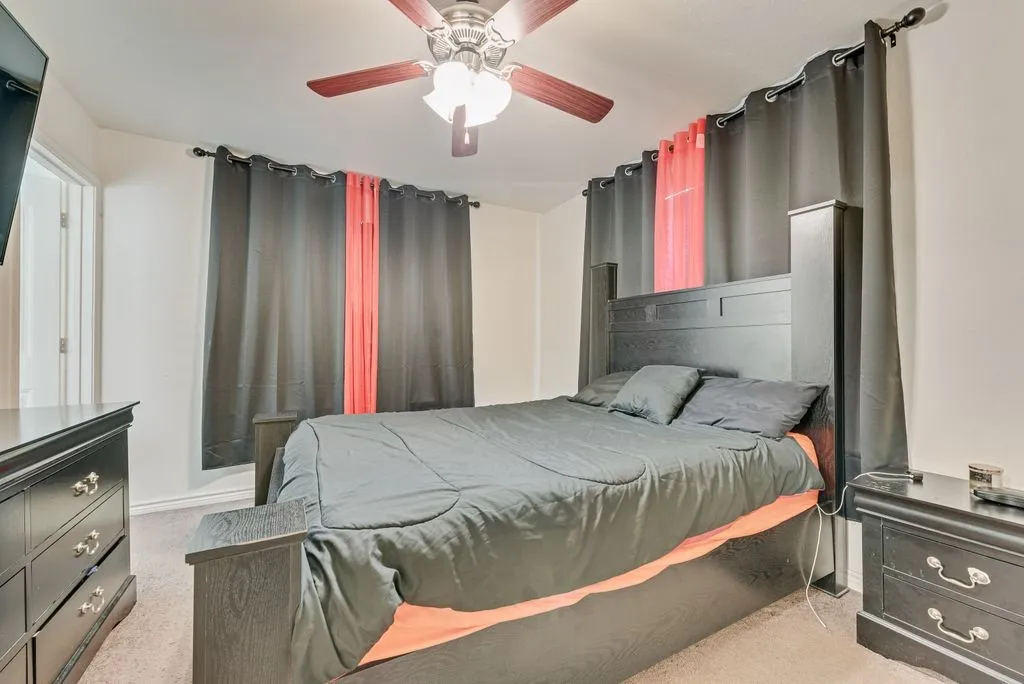 Single Family Residence For Sale in Dallas County , 4639 Cherbourg Street, Dallas, Texas 75216, 3 Bedroom, 2 Bathroom, 1 Garage spaces, 1,436 Sqft, built in 2017, mls#21335035, Real Estate Agent in Dallas, Homes For Sale in Dallas county, Homes For Sale in Dallas, Realtor in Dallas Texas, Real Estate Brokerage Independent Realty Texas, Luminita Cordes Realtor