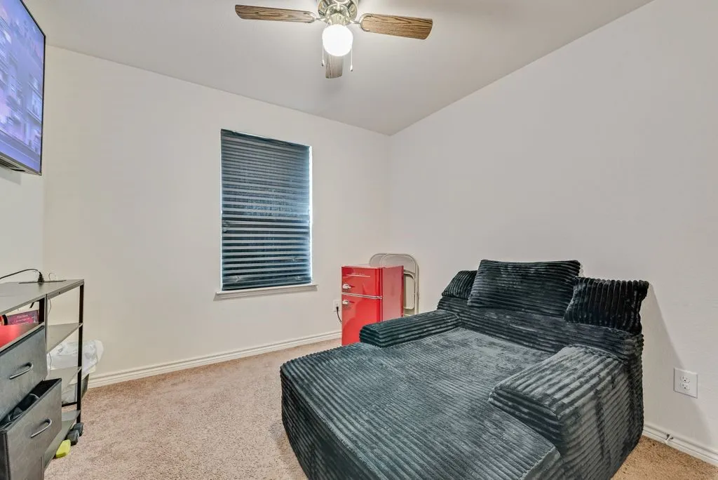 Single Family Residence For Sale in Dallas County , 4639 Cherbourg Street, Dallas, Texas 75216, 3 Bedroom, 2 Bathroom, 1 Garage spaces, 1,436 Sqft, built in 2017, mls#21335035, Real Estate Agent in Dallas, Homes For Sale in Dallas county, Homes For Sale in Dallas, Realtor in Dallas Texas, Real Estate Brokerage Independent Realty Texas, Luminita Cordes Realtor