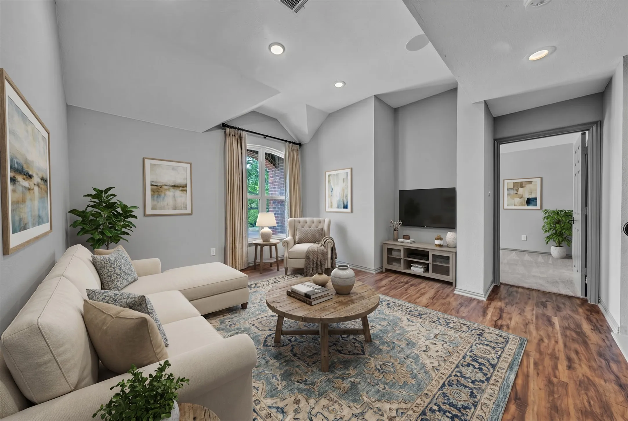 Single Family Residence For Rent in Tarrant County , 2417 Bonham Trail, Grapevine, Texas 76051, 4 Bedroom, 3 Bathroom, 2 Garage spaces, 3,084 Sqft, built in 1995, mls#21333955, Real Estate Agent in Grapevine, Homes For Rent in Tarrant county, Homes For Rent in Grapevine, Realtor in Grapevine Texas, Real Estate Brokerage Independent Realty Texas, Luminita Cordes Realtor