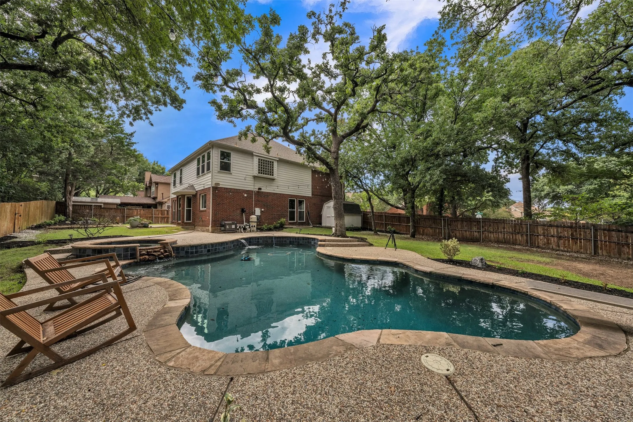 Single Family Residence For Rent in Tarrant County , 2417 Bonham Trail, Grapevine, Texas 76051, 4 Bedroom, 3 Bathroom, 2 Garage spaces, 3,084 Sqft, built in 1995, mls#21333955, Real Estate Agent in Grapevine, Homes For Rent in Tarrant county, Homes For Rent in Grapevine, Realtor in Grapevine Texas, Real Estate Brokerage Independent Realty Texas, Luminita Cordes Realtor